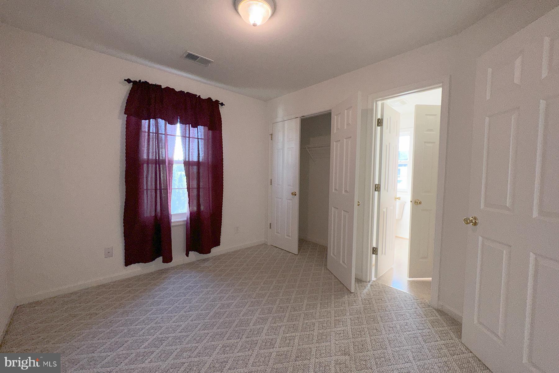 SUMMER HILL - Residential Lease