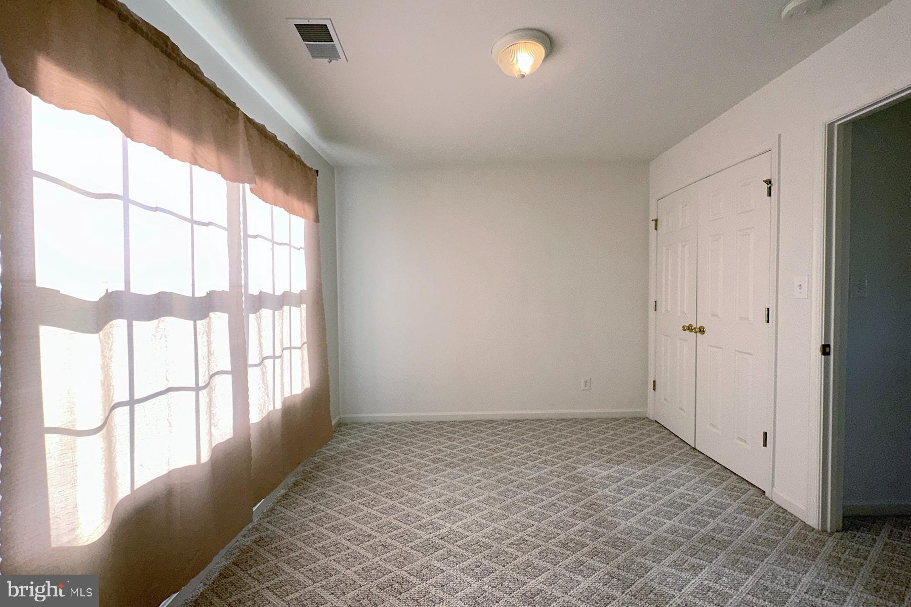 SUMMER HILL - Residential Lease