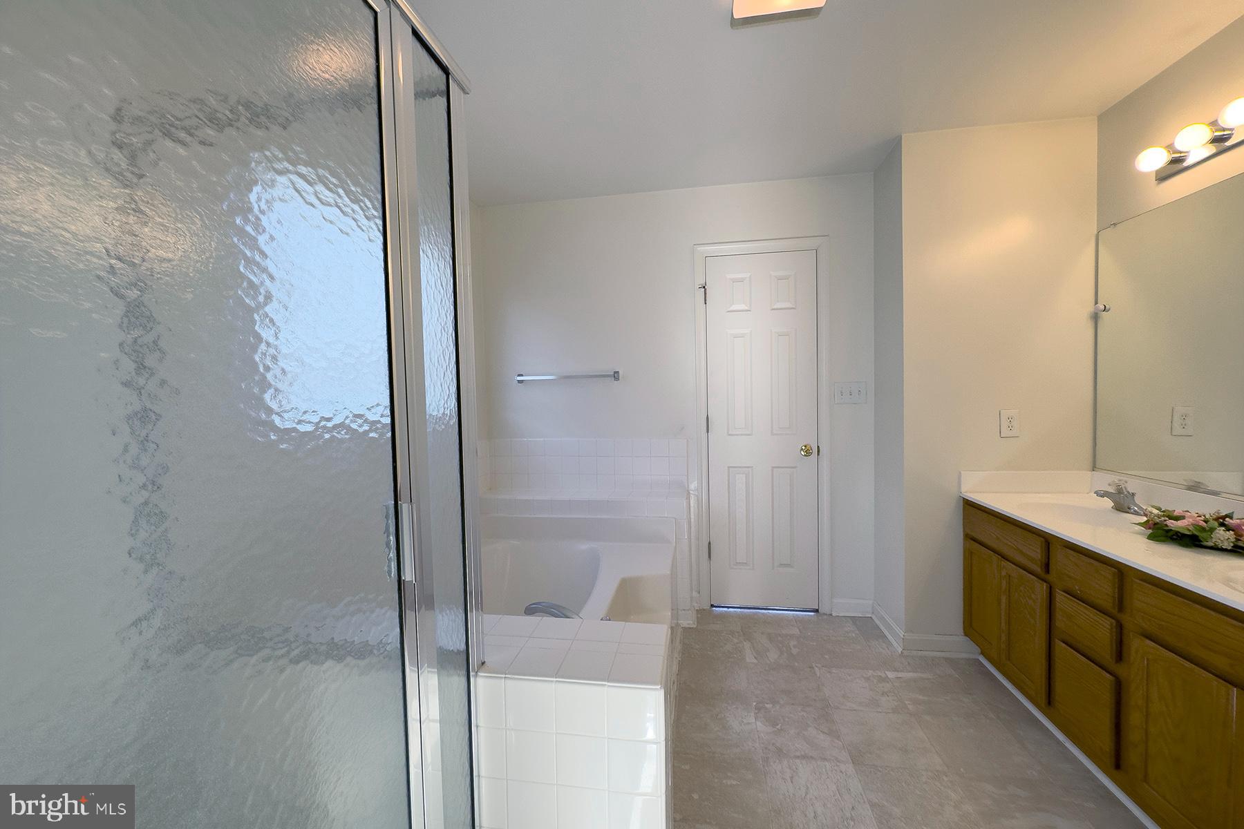 SUMMER HILL - Residential Lease