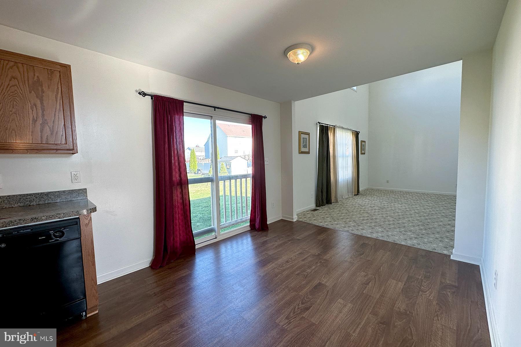 SUMMER HILL - Residential Lease