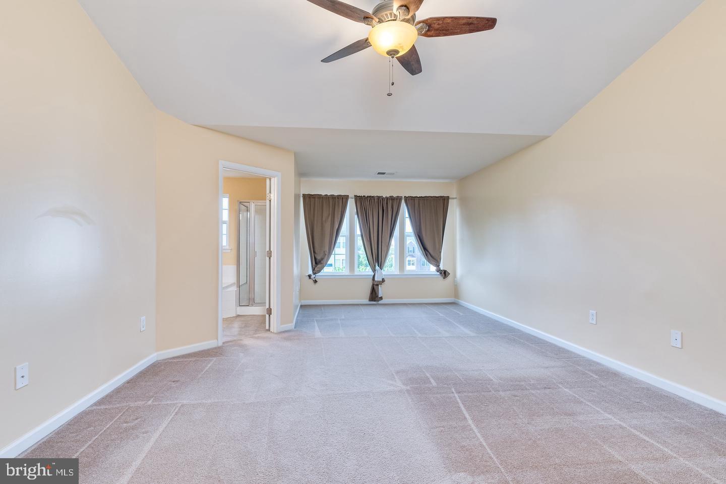 WINDMILL CROSSING - Residential Lease