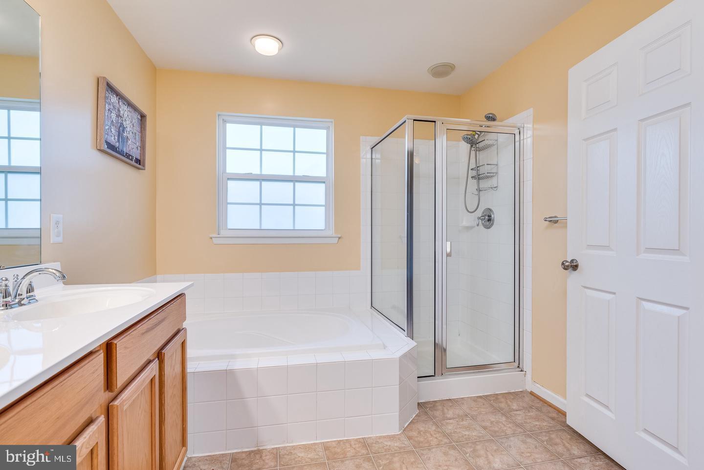 WINDMILL CROSSING - Residential Lease