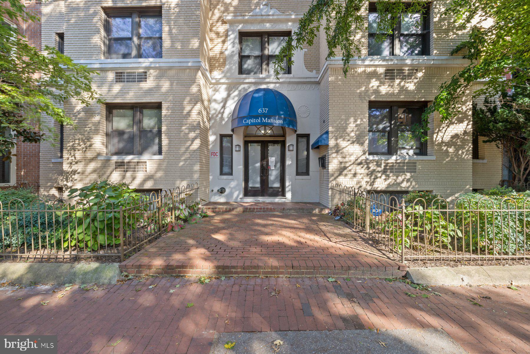 637 3RD STREET NE 405