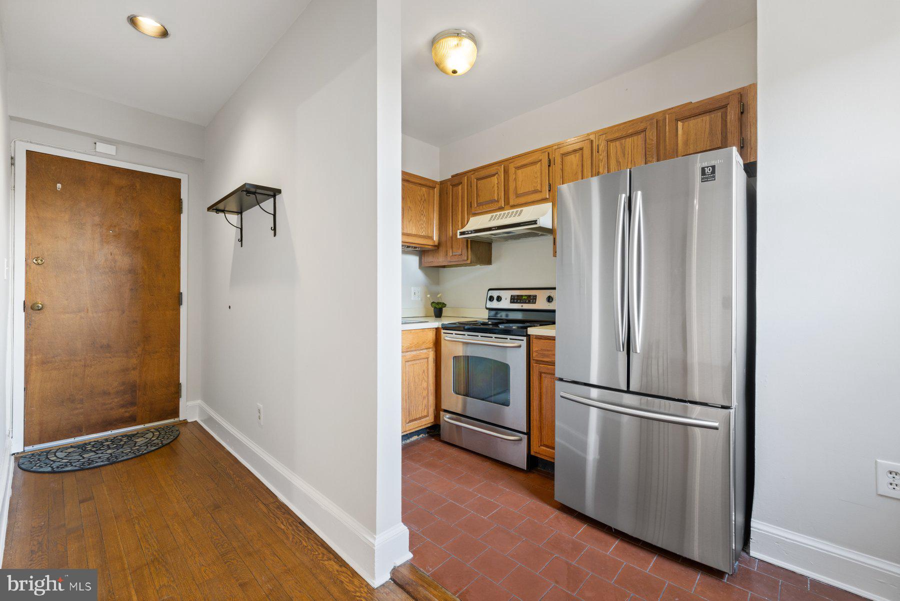 637 3RD STREET NE 405