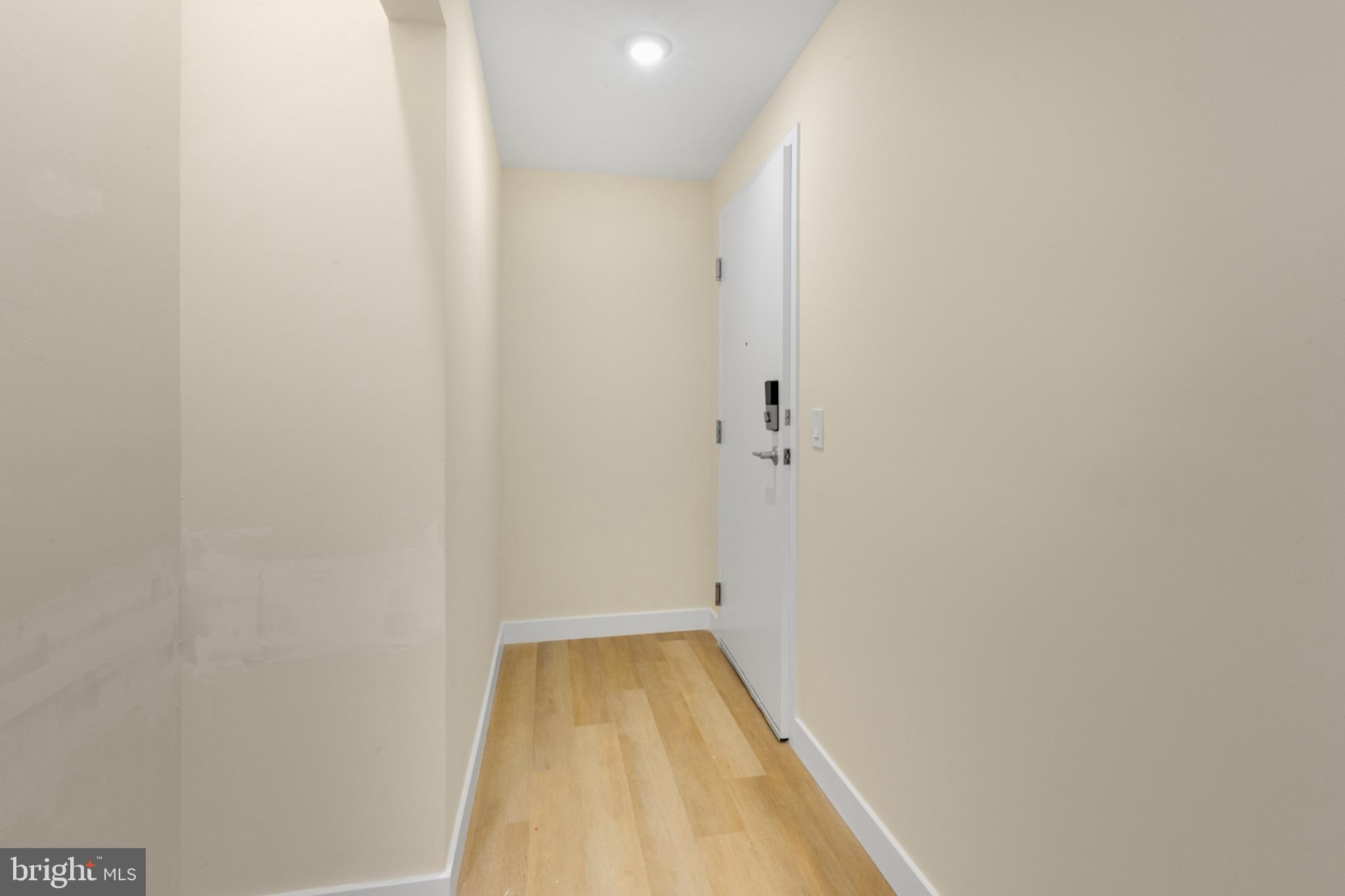 DICKINSON NARROWS - Residential Lease