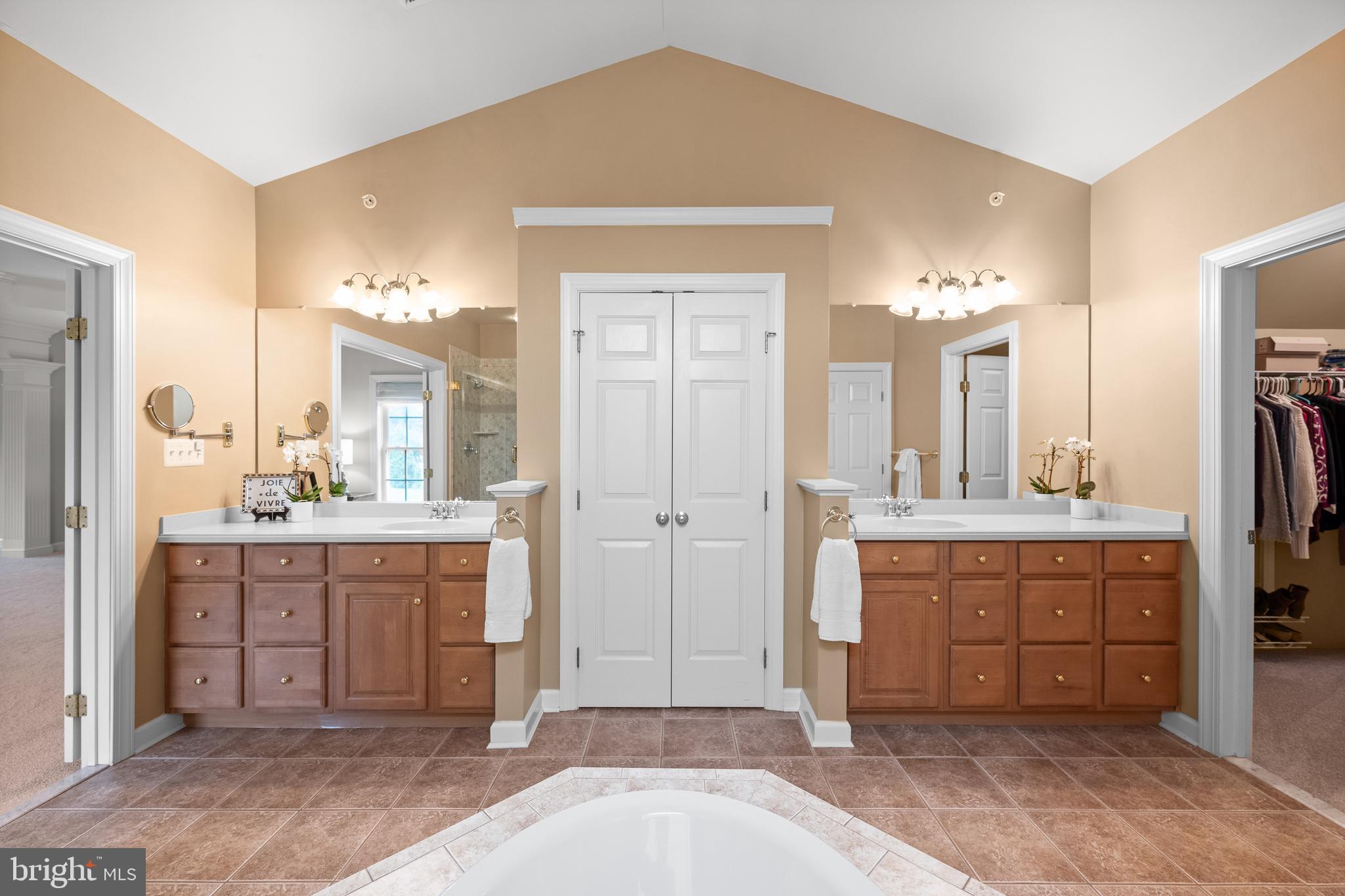 ANDERSON FARM - Residential