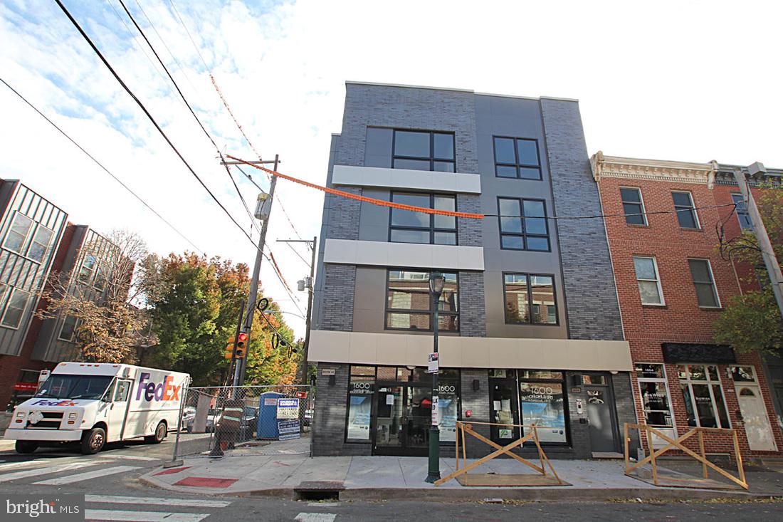 GRADUATE HOSPITAL - Residential Lease