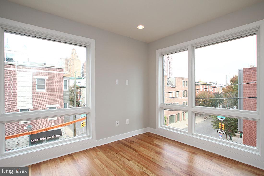 GRADUATE HOSPITAL - Residential Lease