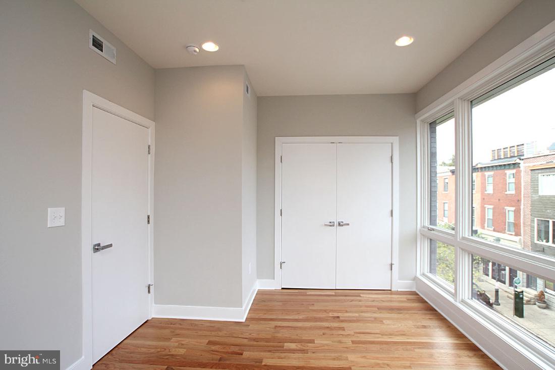 GRADUATE HOSPITAL - Residential Lease