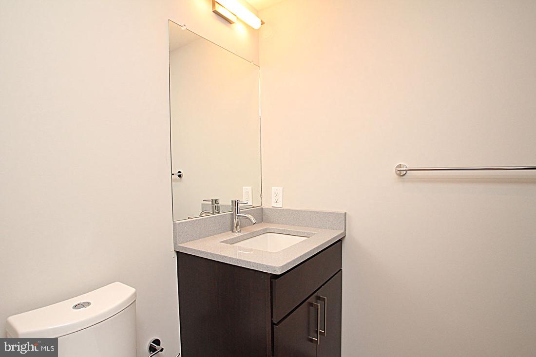 GRADUATE HOSPITAL - Residential Lease