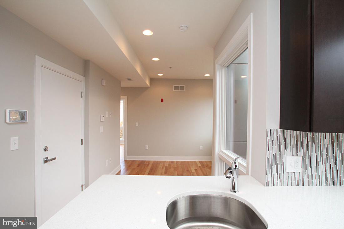 GRADUATE HOSPITAL - Residential Lease