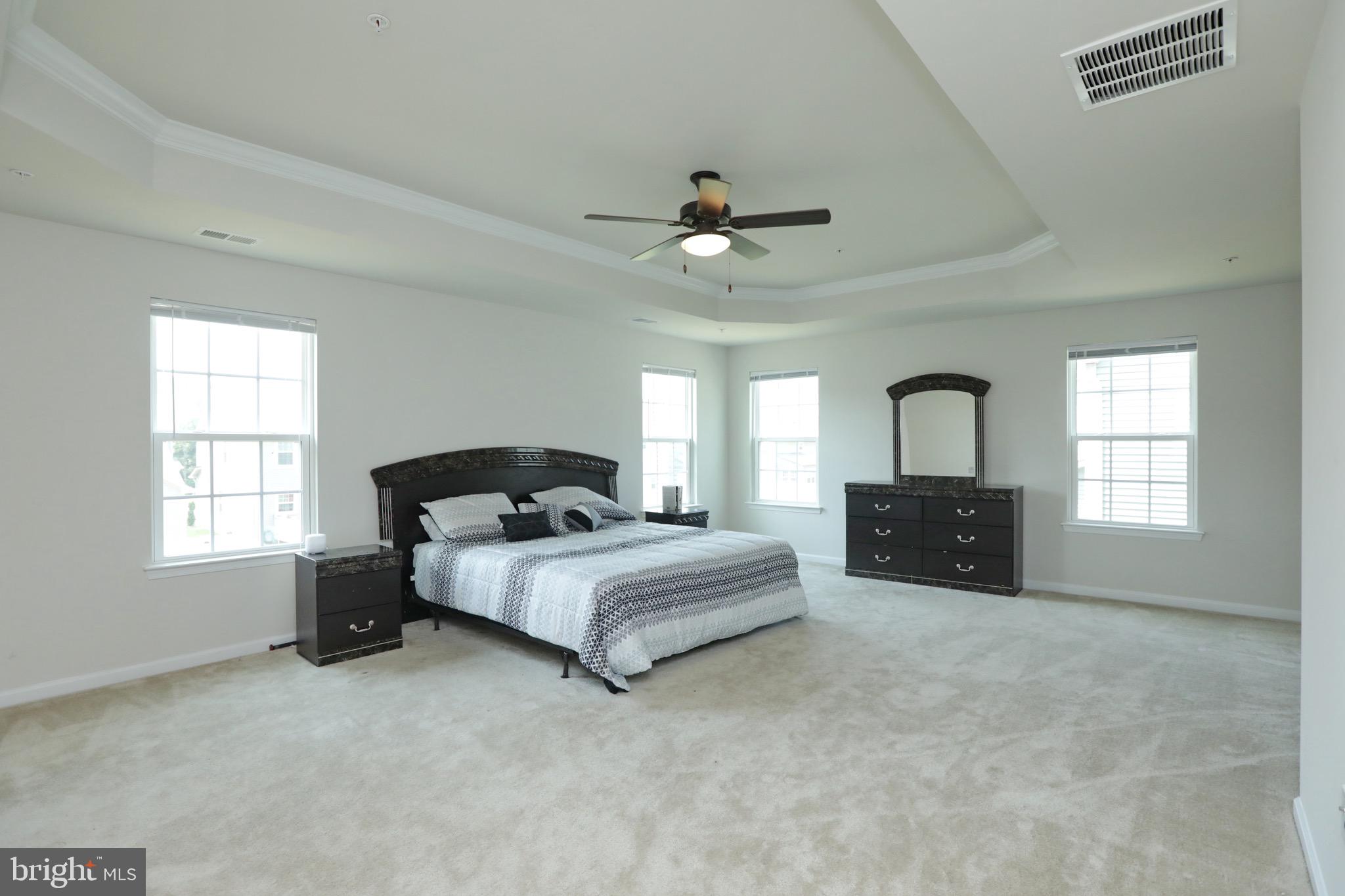 FIELDSIDE AT ST CHARLES - Residential