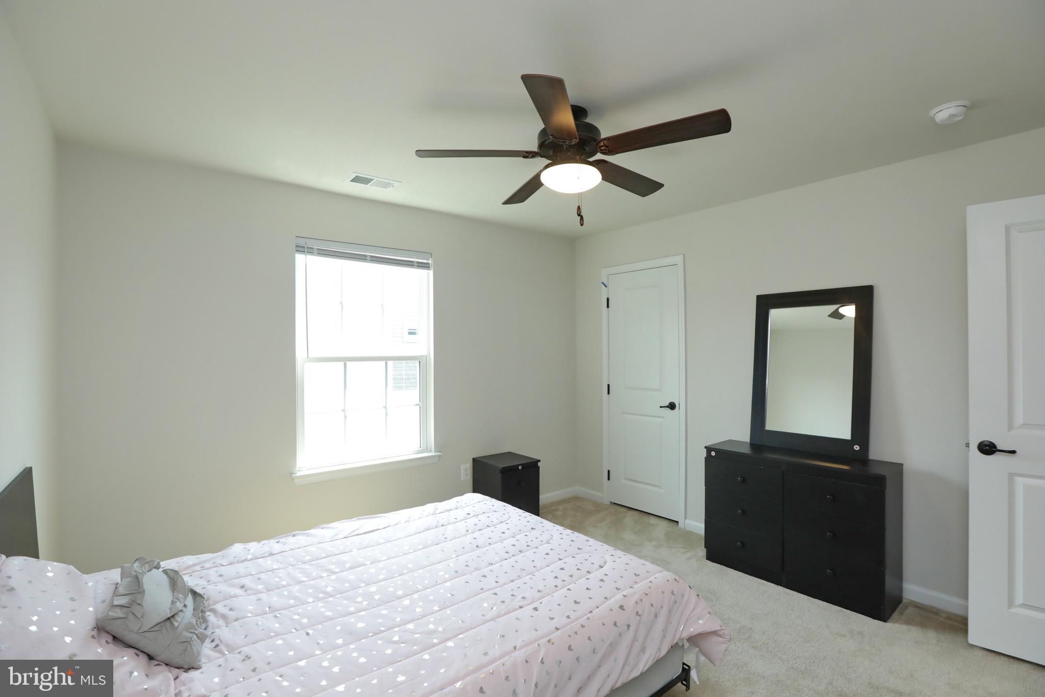 FIELDSIDE AT ST CHARLES - Residential