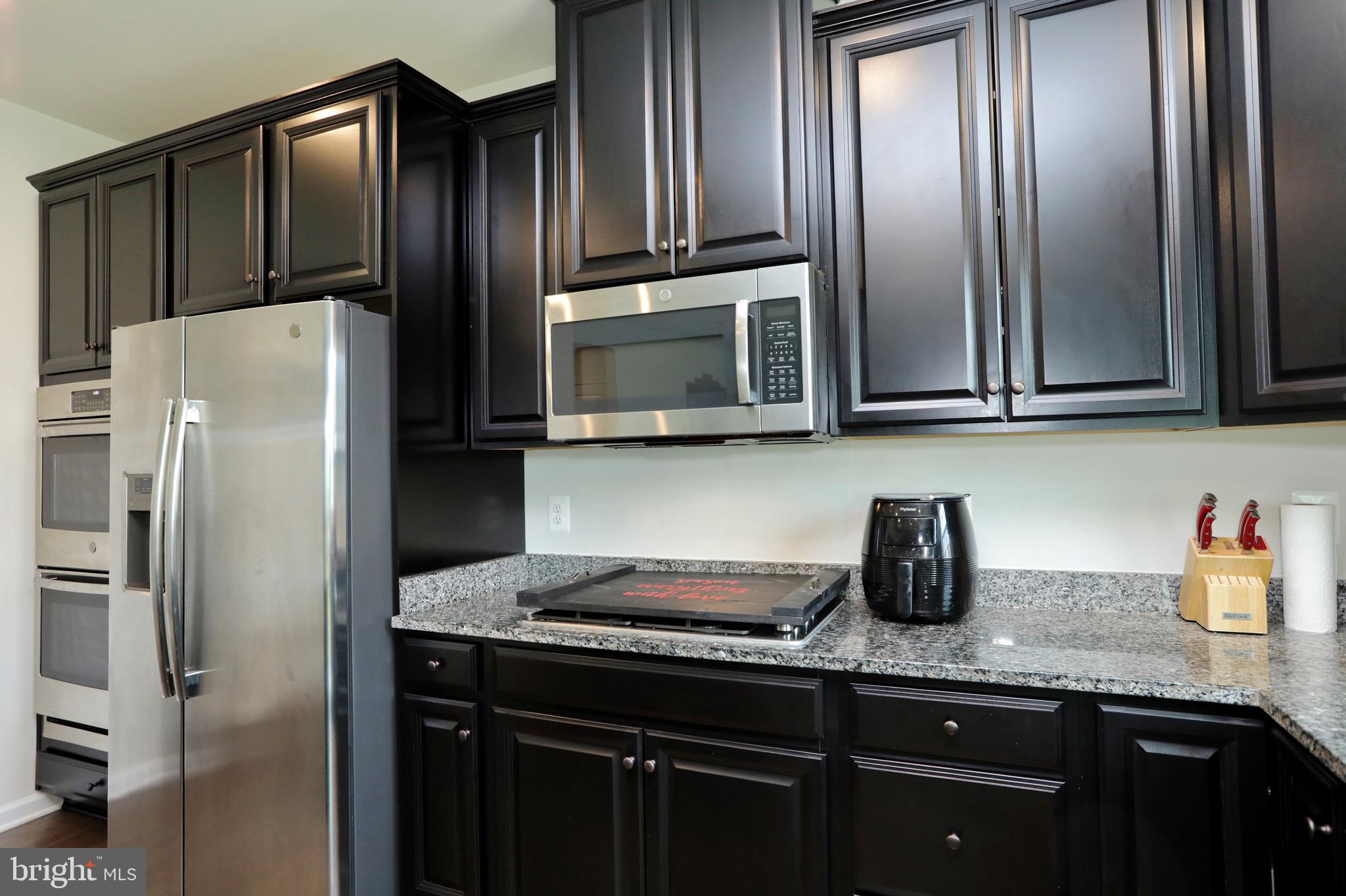 FIELDSIDE AT ST CHARLES - Residential