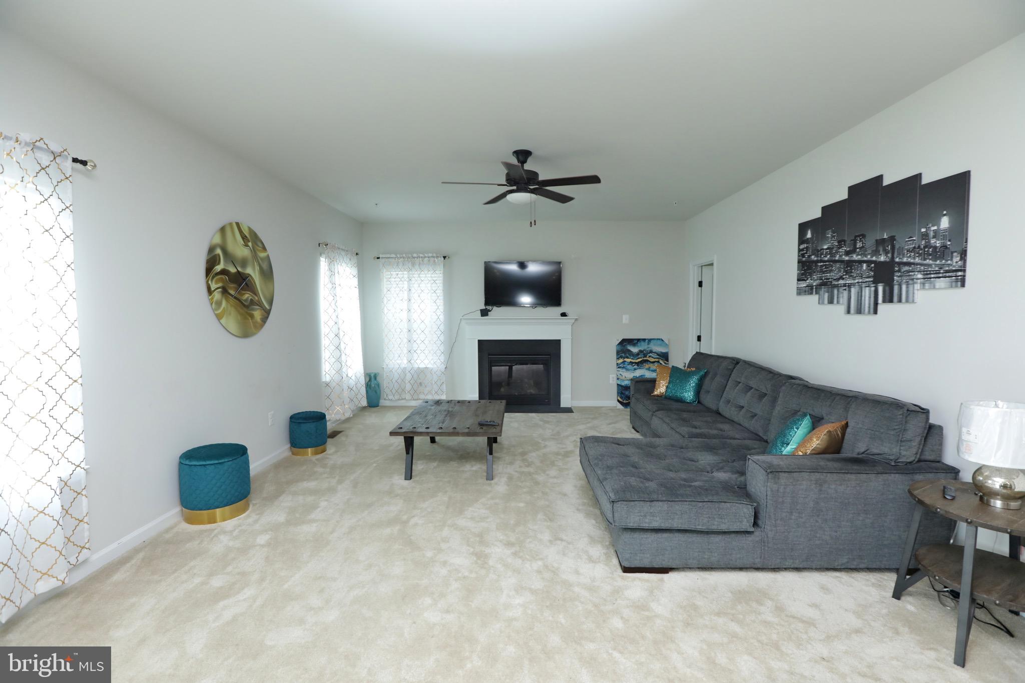 FIELDSIDE AT ST CHARLES - Residential