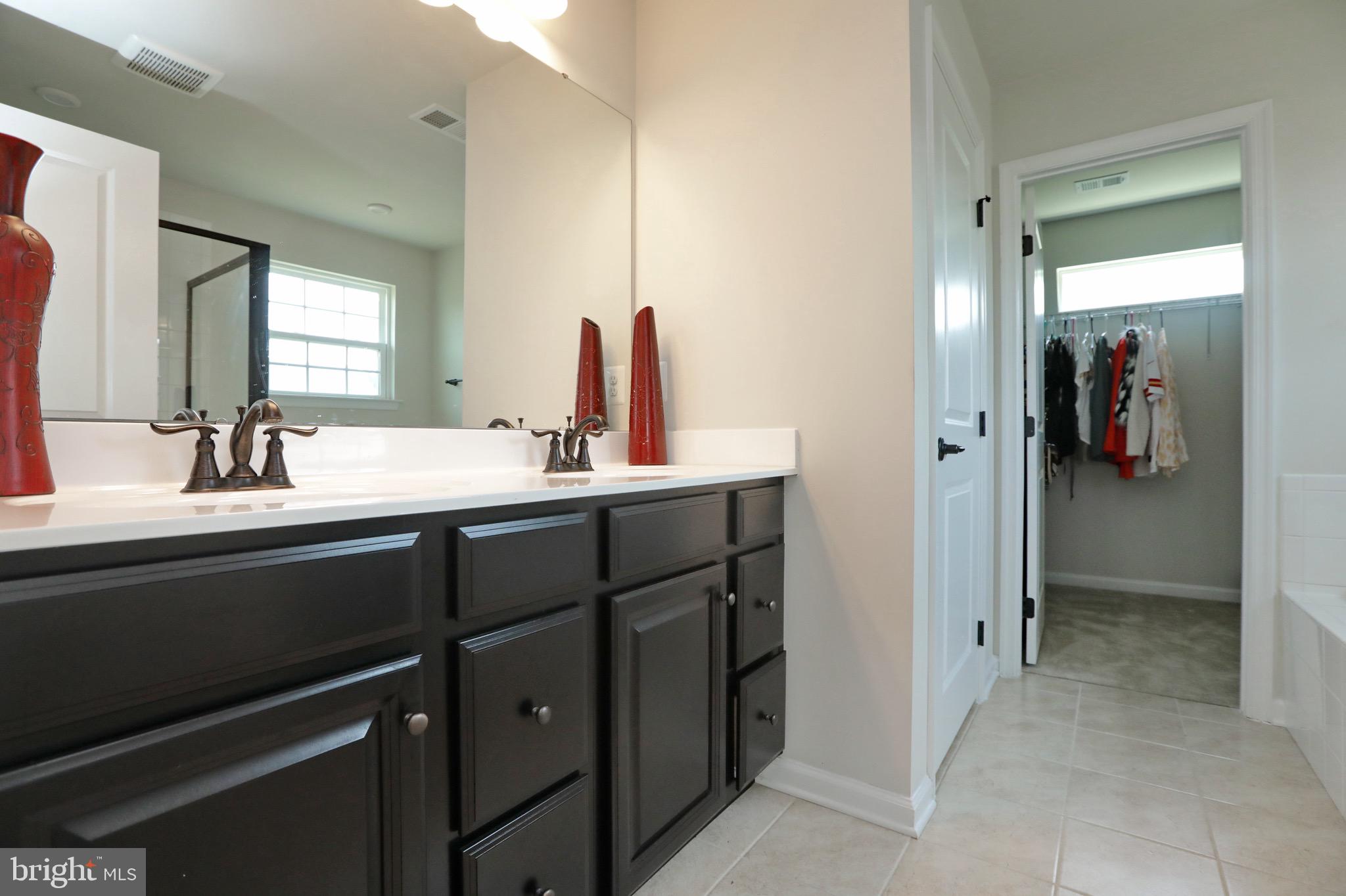 FIELDSIDE AT ST CHARLES - Residential