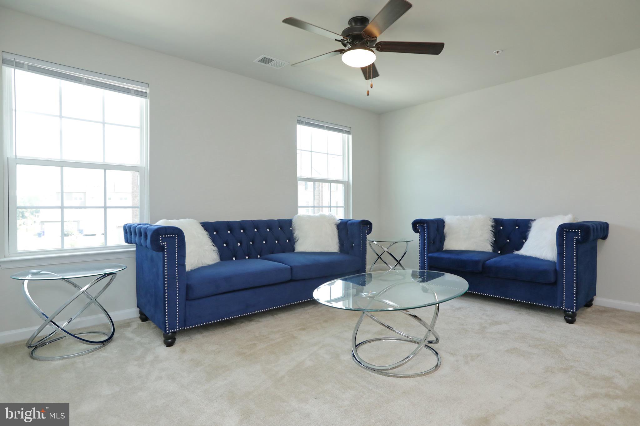 FIELDSIDE AT ST CHARLES - Residential