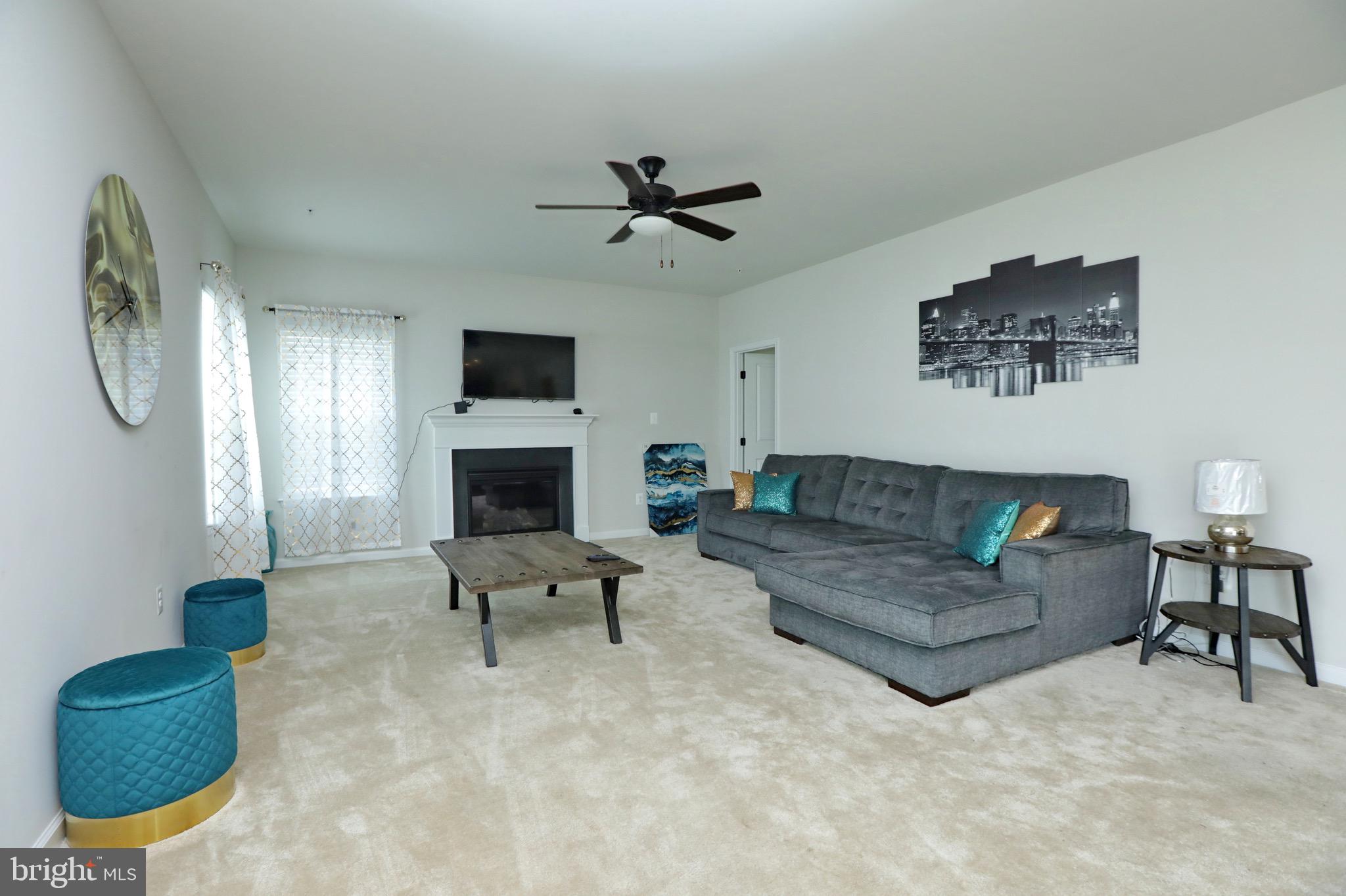 FIELDSIDE AT ST CHARLES - Residential