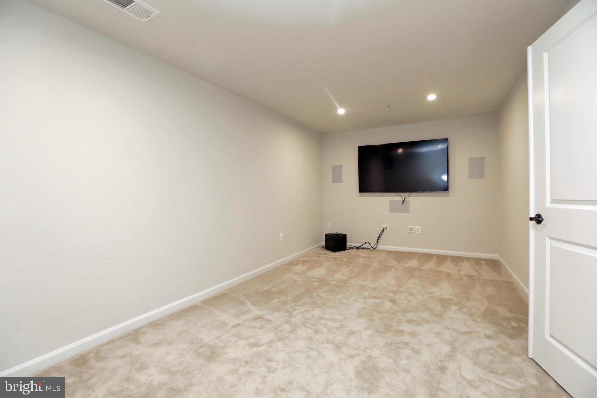 FIELDSIDE AT ST CHARLES - Residential