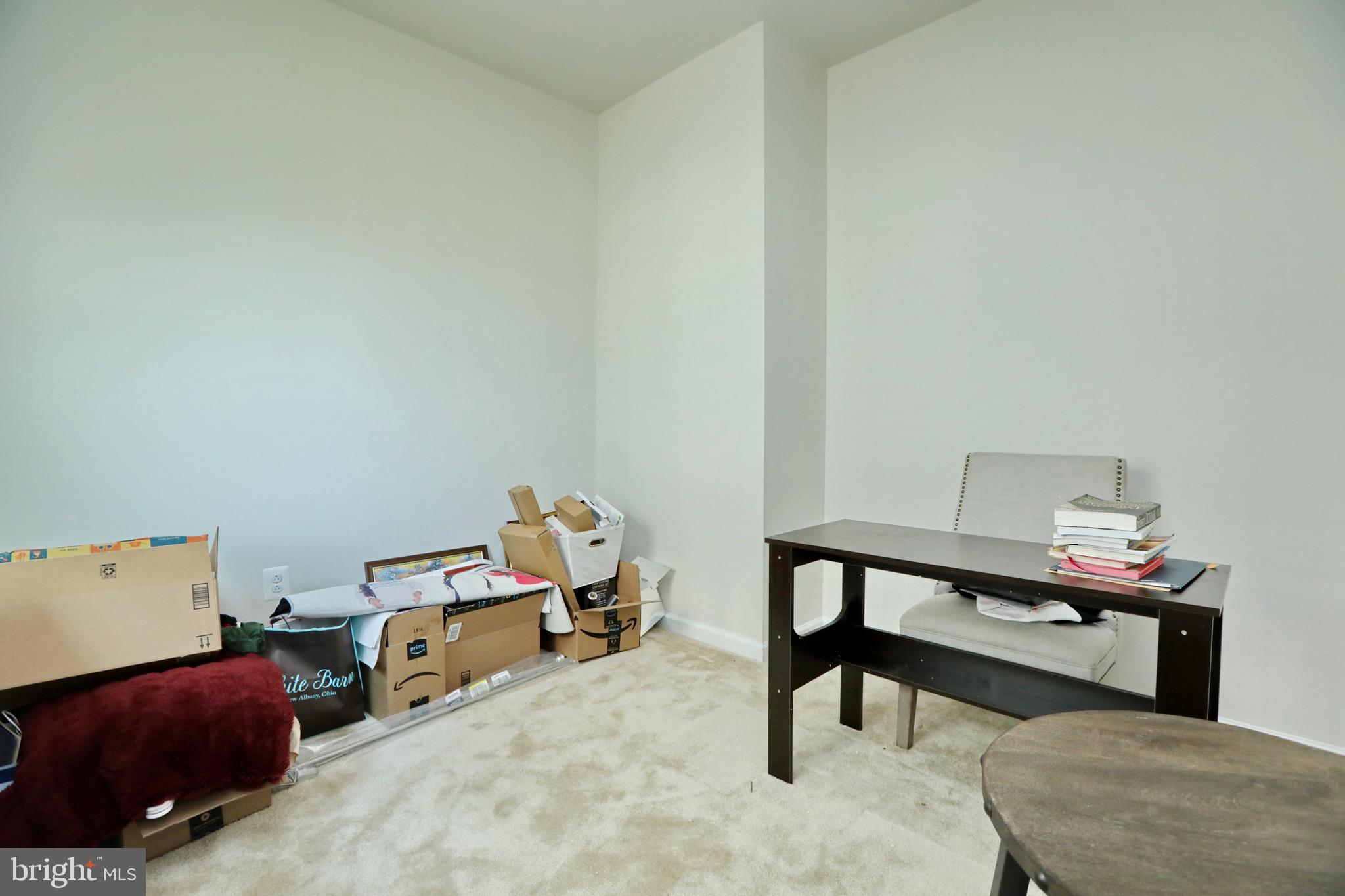 FIELDSIDE AT ST CHARLES - Residential