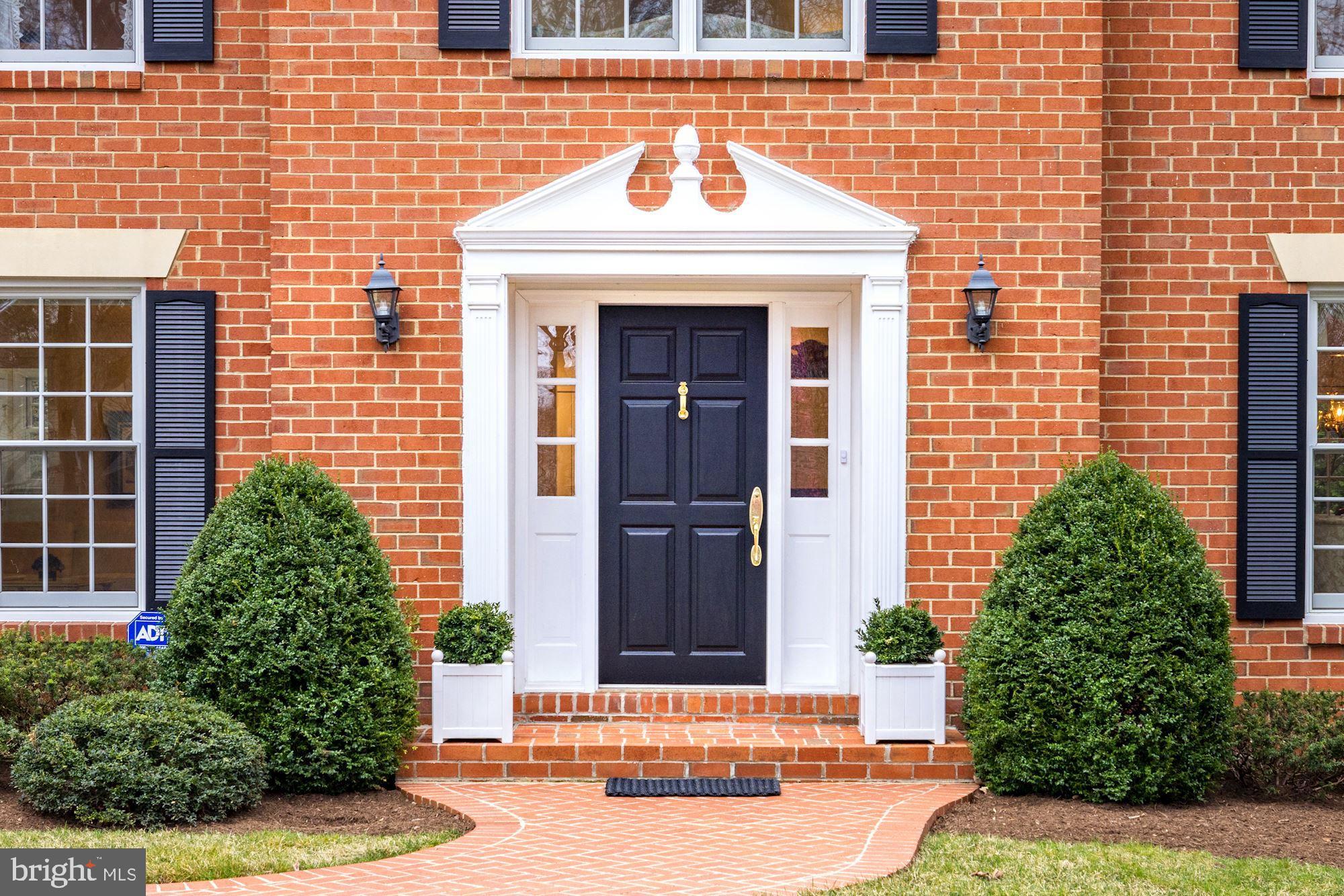 WOLF TRAP WOODS - Residential