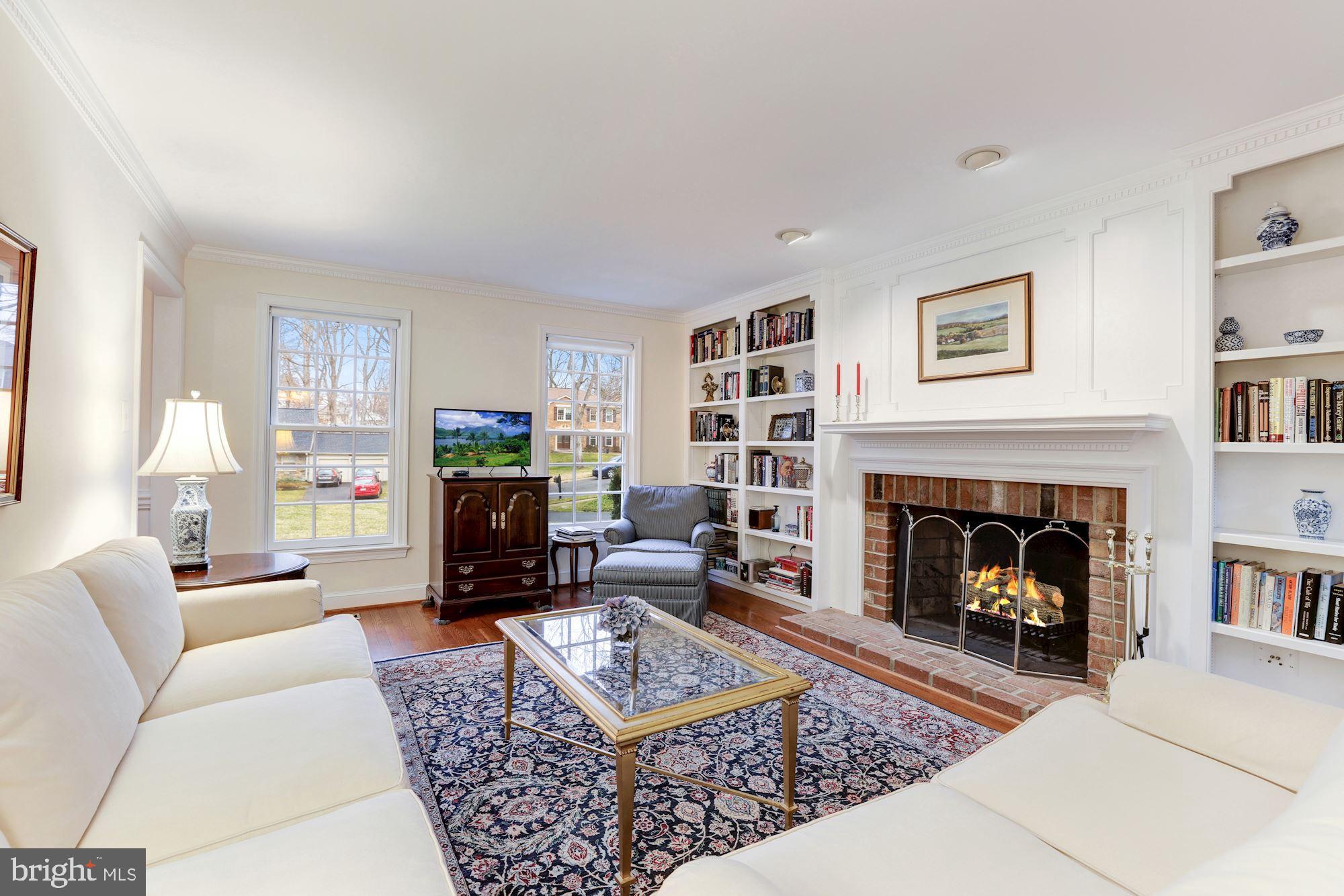 WOLF TRAP WOODS - Residential