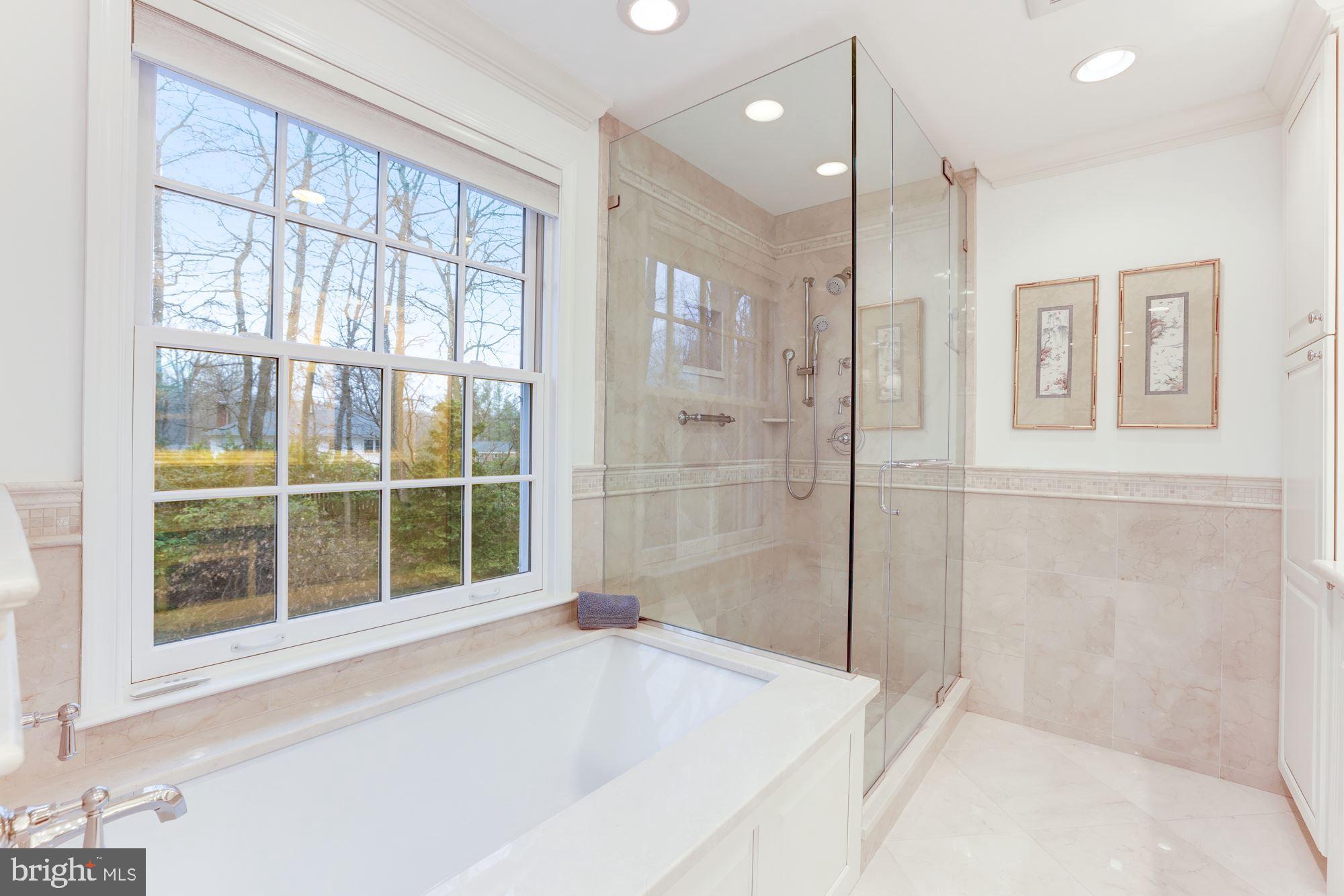 WOLF TRAP WOODS - Residential