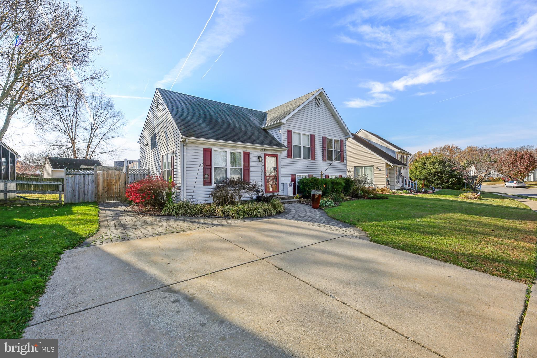 BAY COUNTRY - Residential