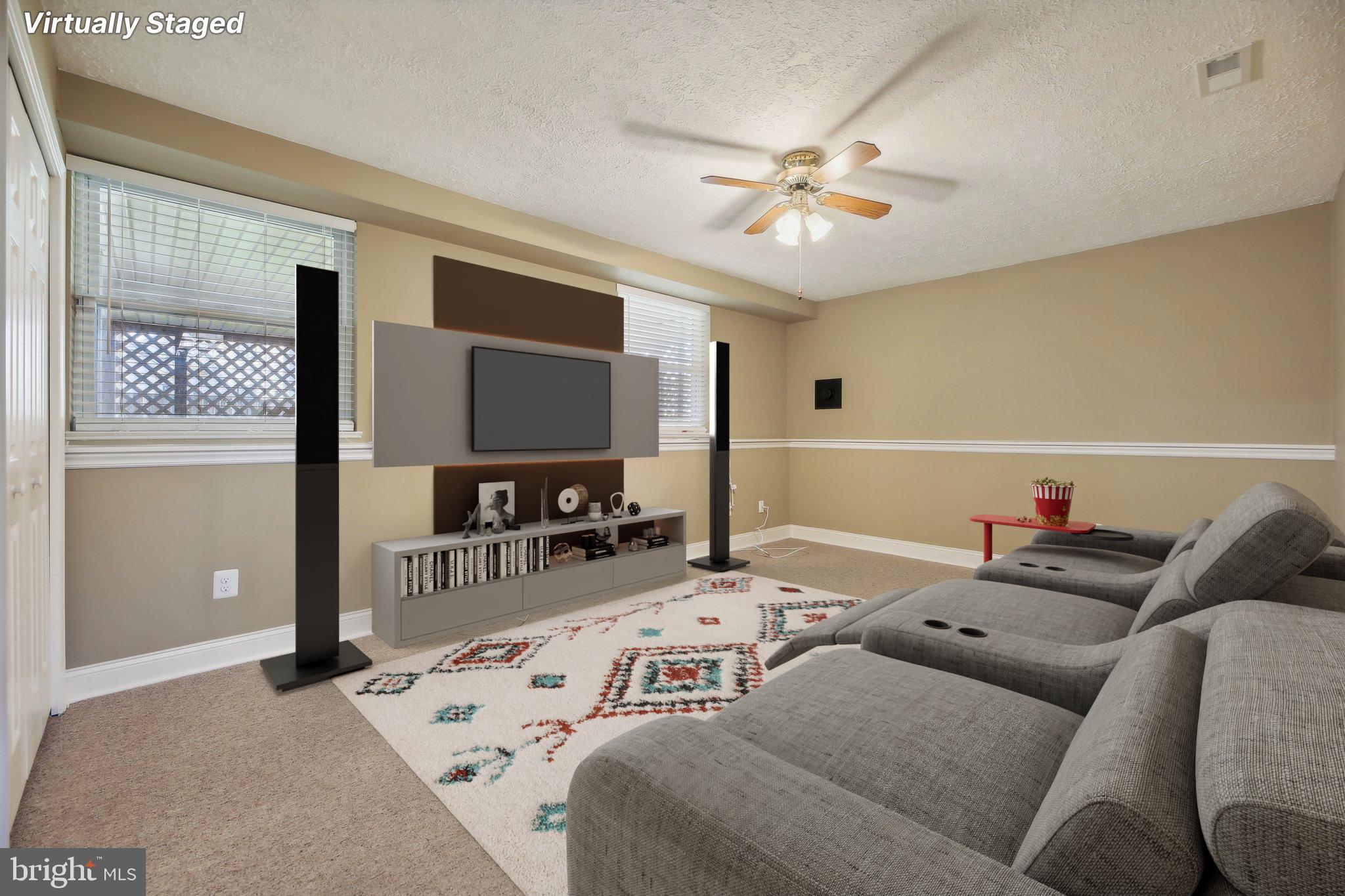 BAY COUNTRY - Residential