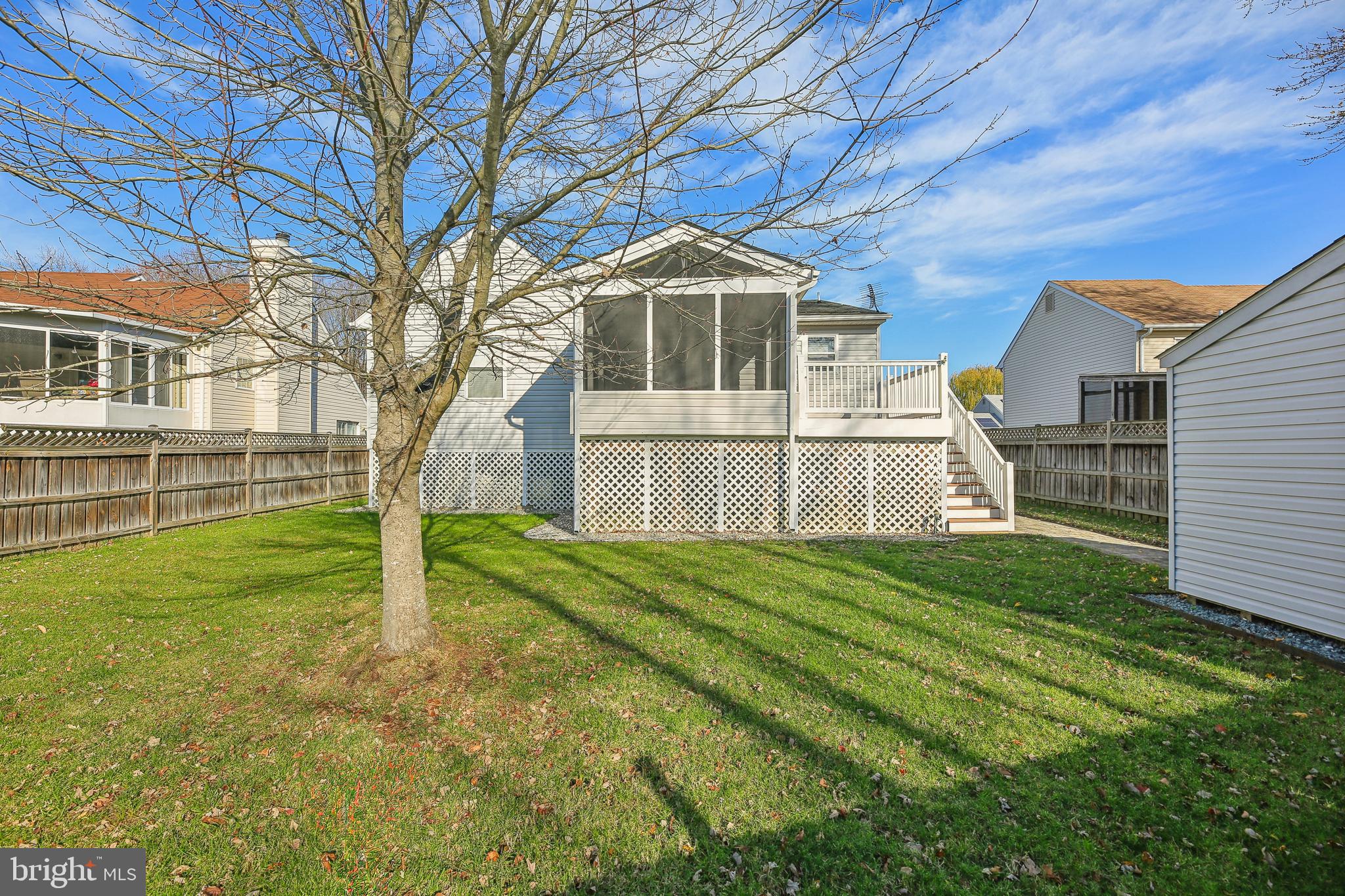 BAY COUNTRY - Residential