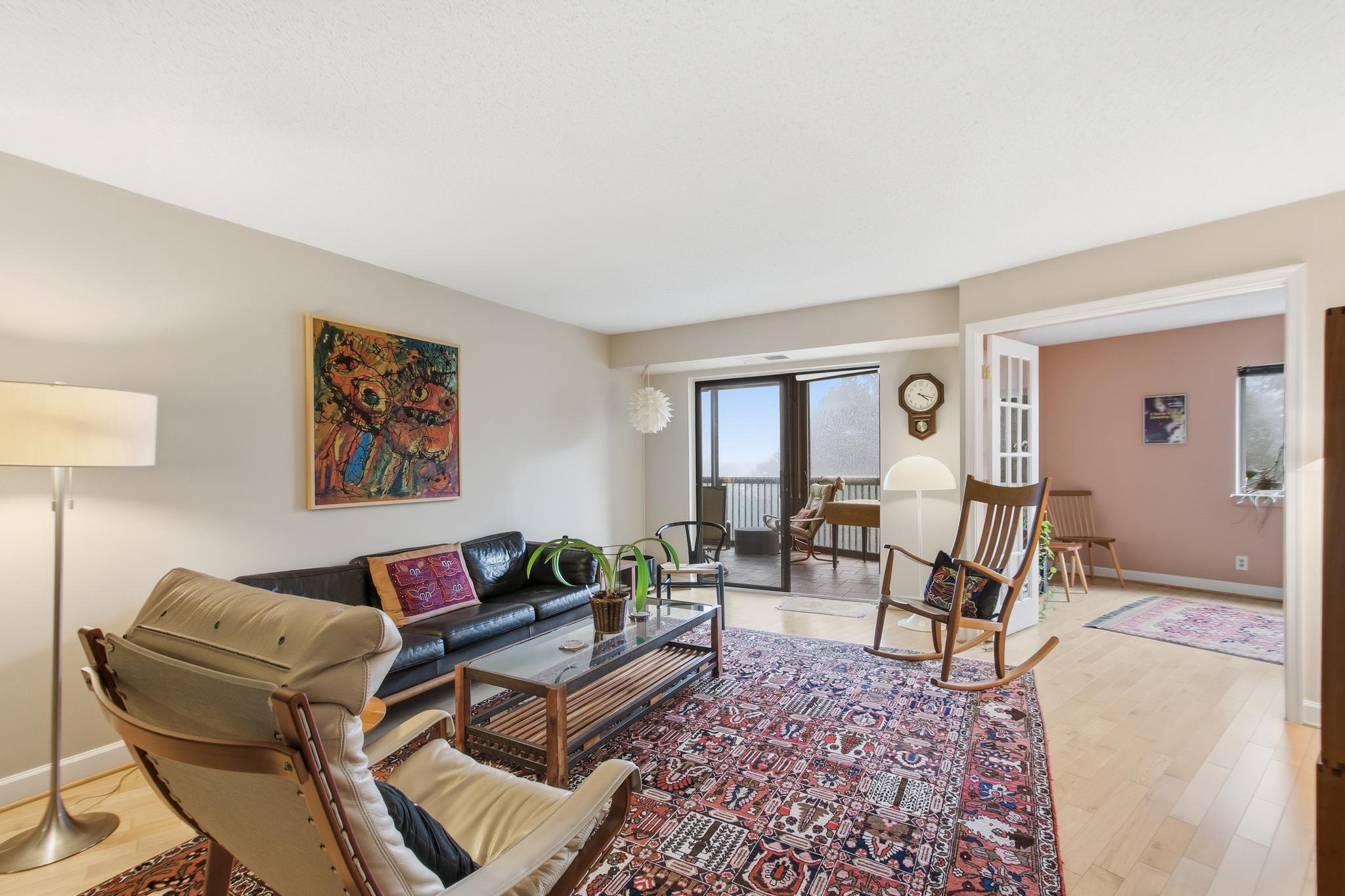 5902 MOUNT EAGLE DRIVE 714