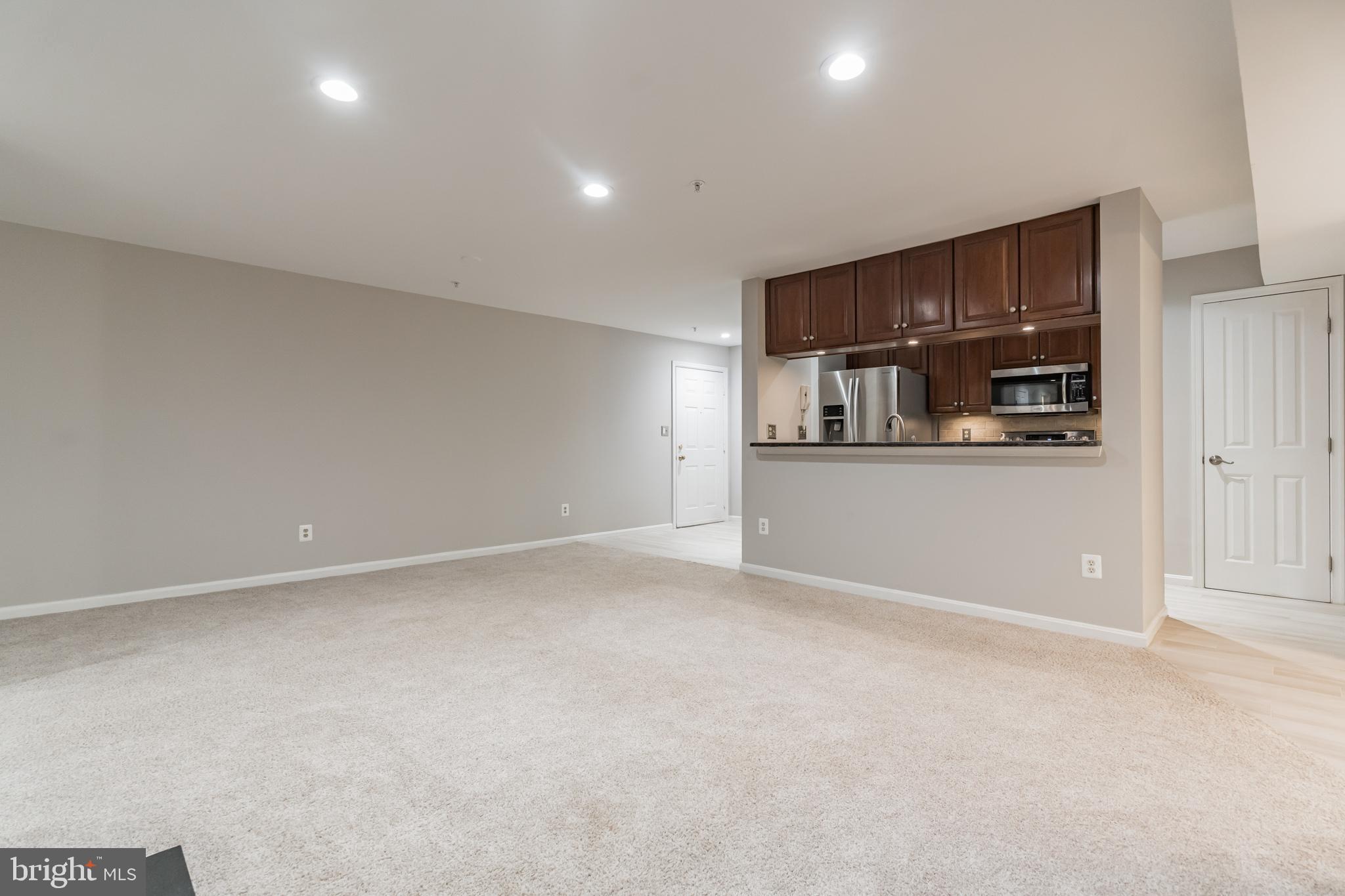 FAIRMONT CONDO - Residential Lease