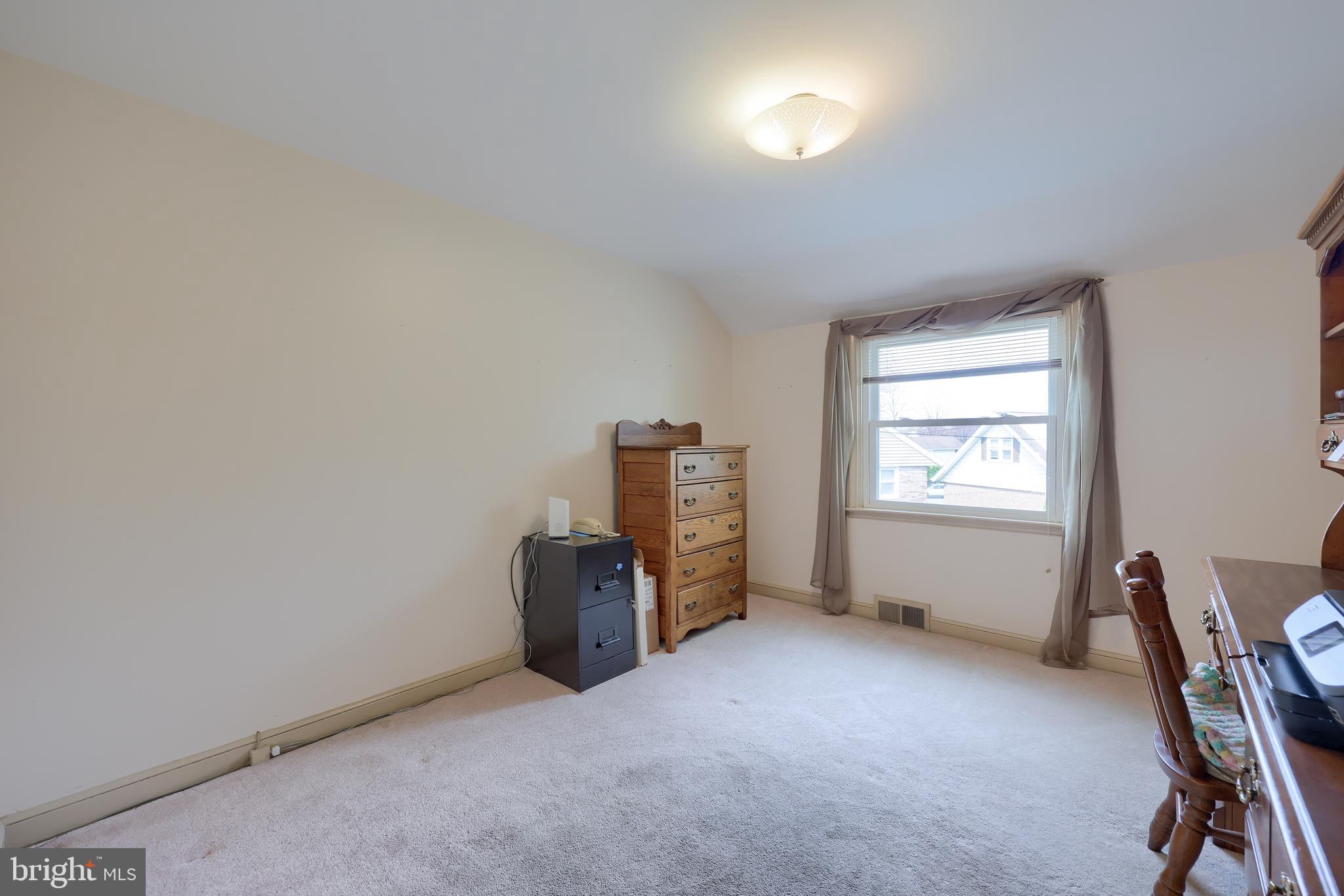 WHITFIELD - Residential