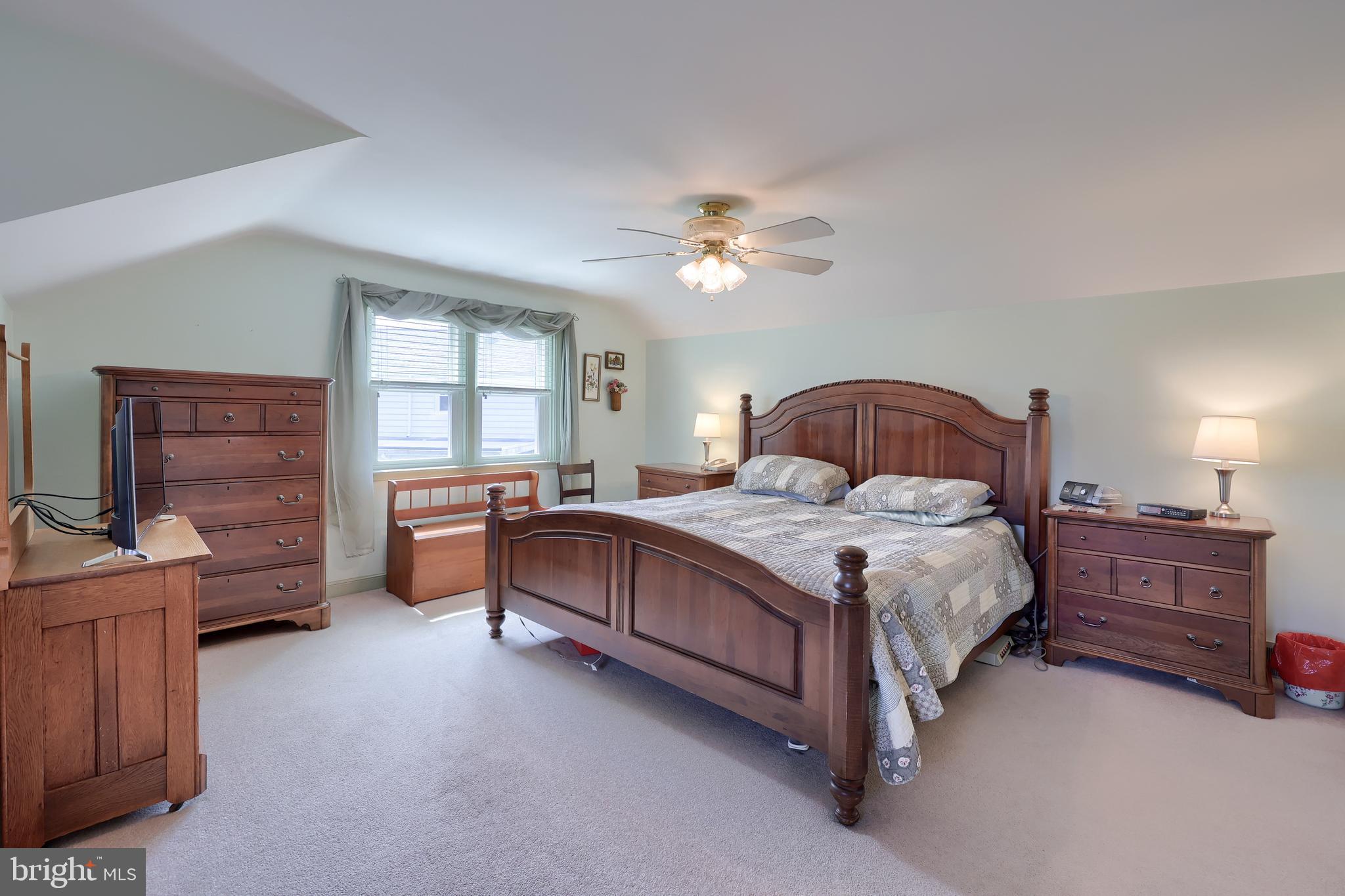 WHITFIELD - Residential