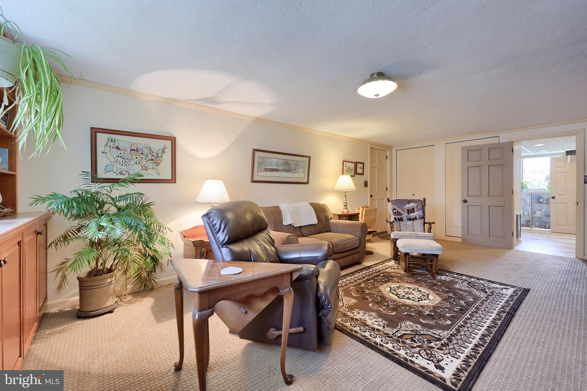 WHITFIELD - Residential