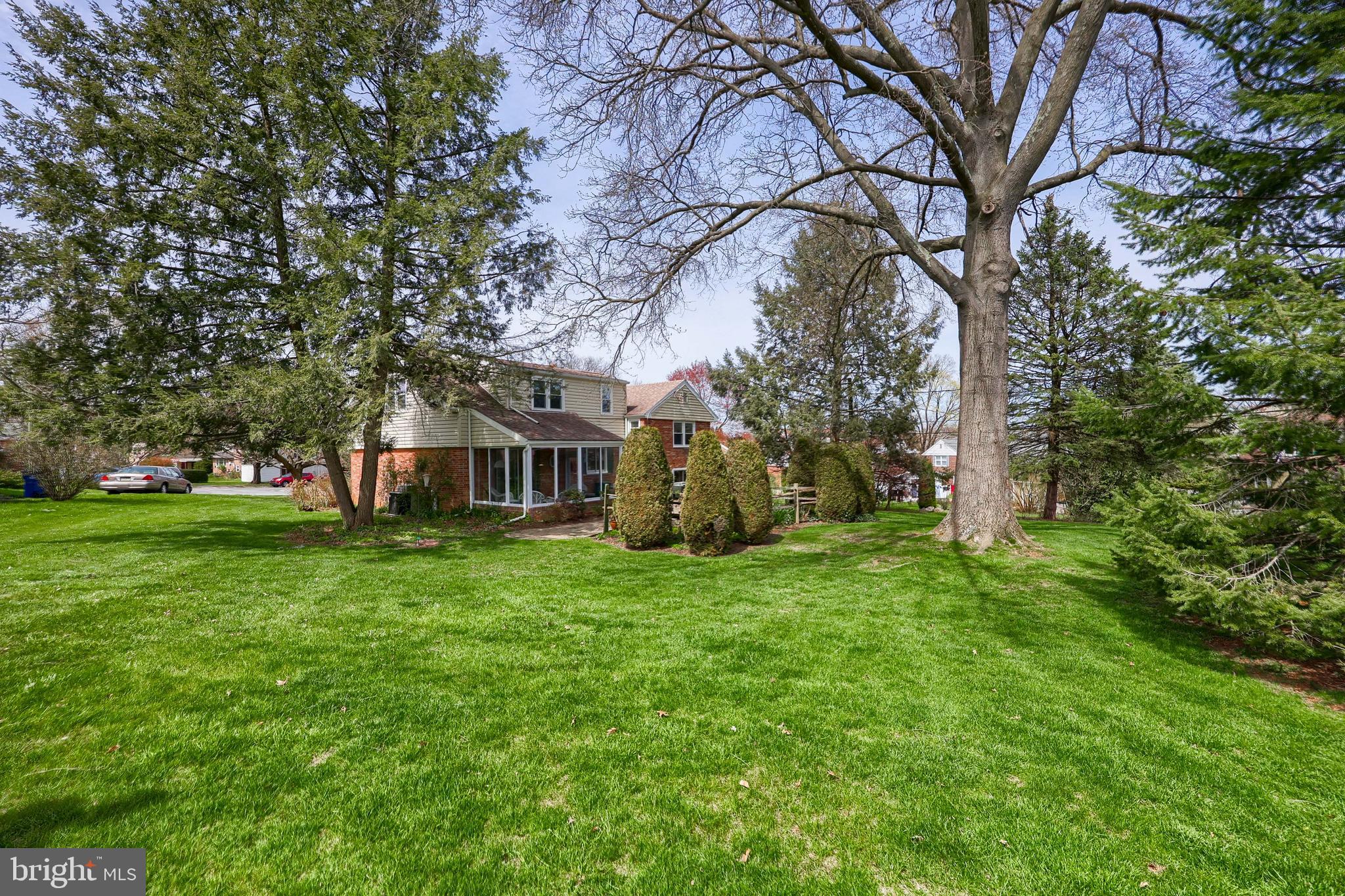 WHITFIELD - Residential