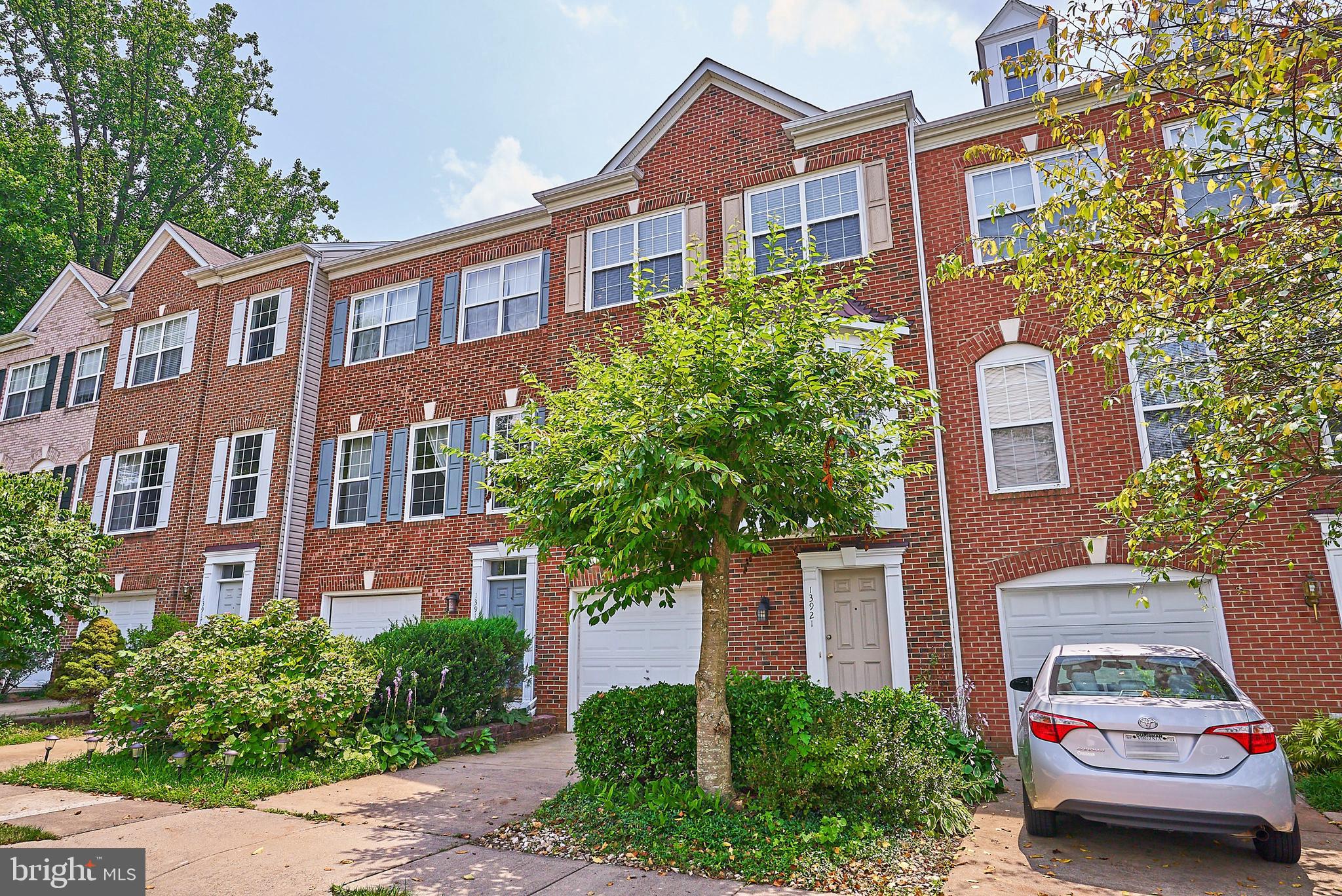 DEERFIELD RIDGE - Residential Lease