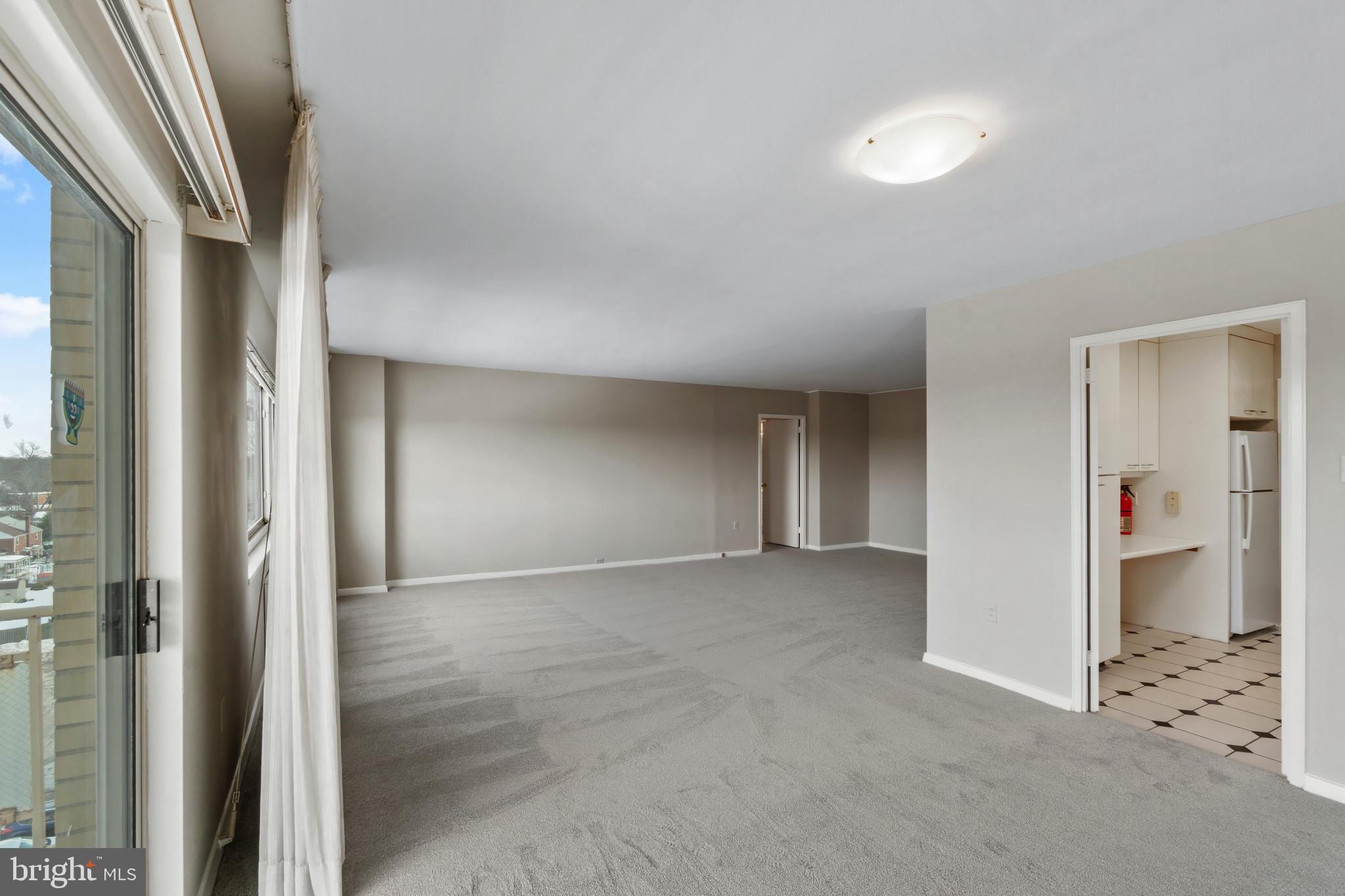 PARK TOWERS WEST - Residential