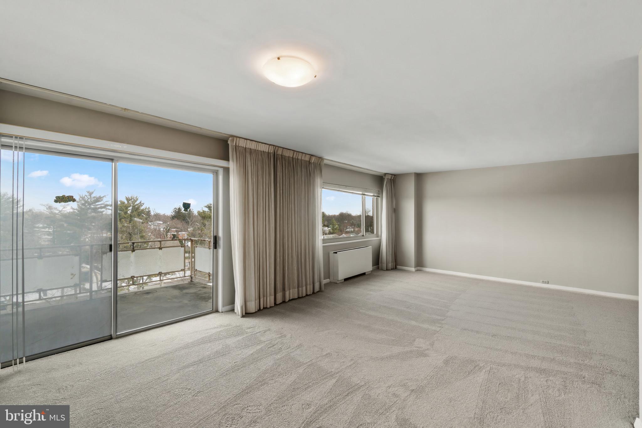 PARK TOWERS WEST - Residential