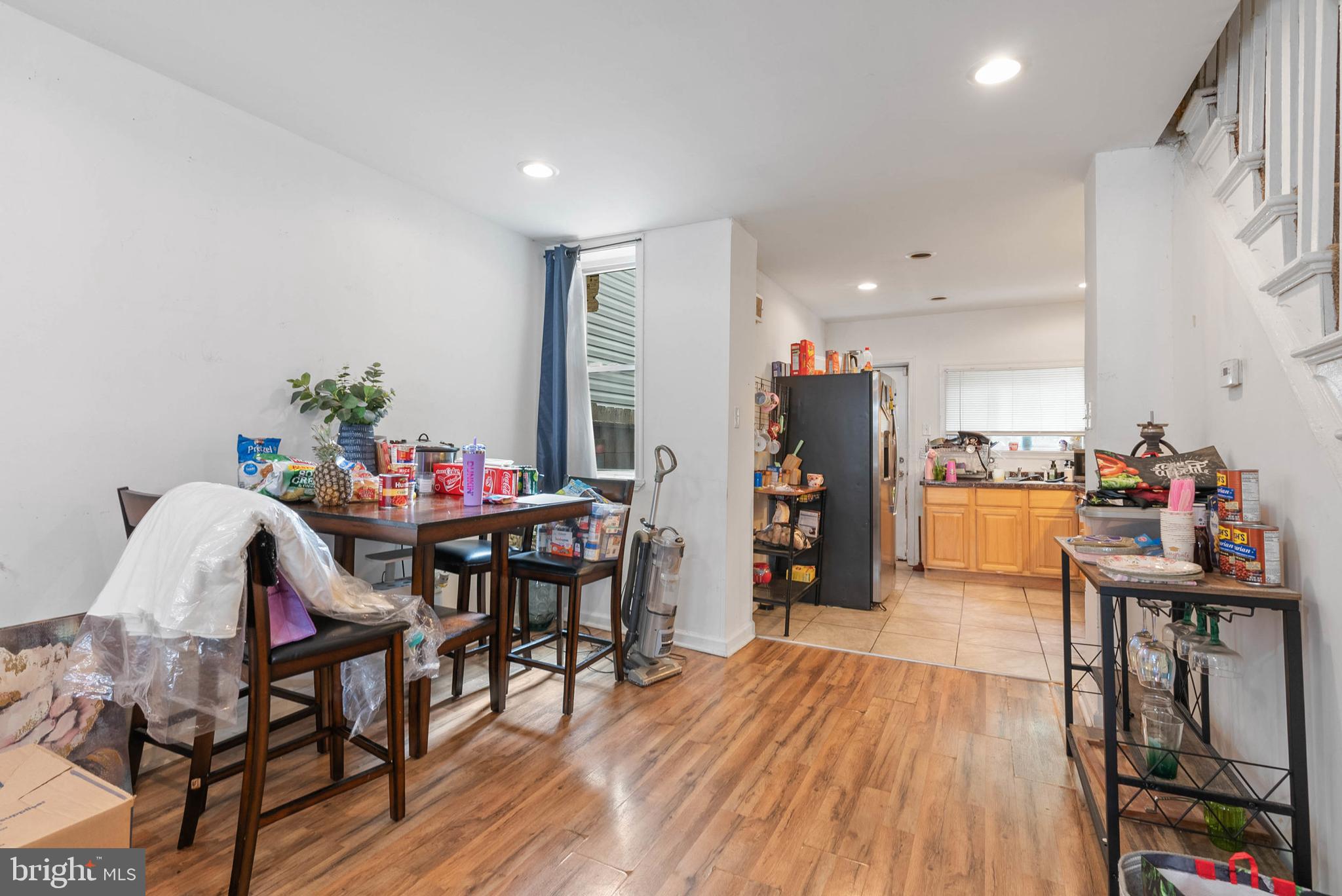 POINT BREEZE - Residential