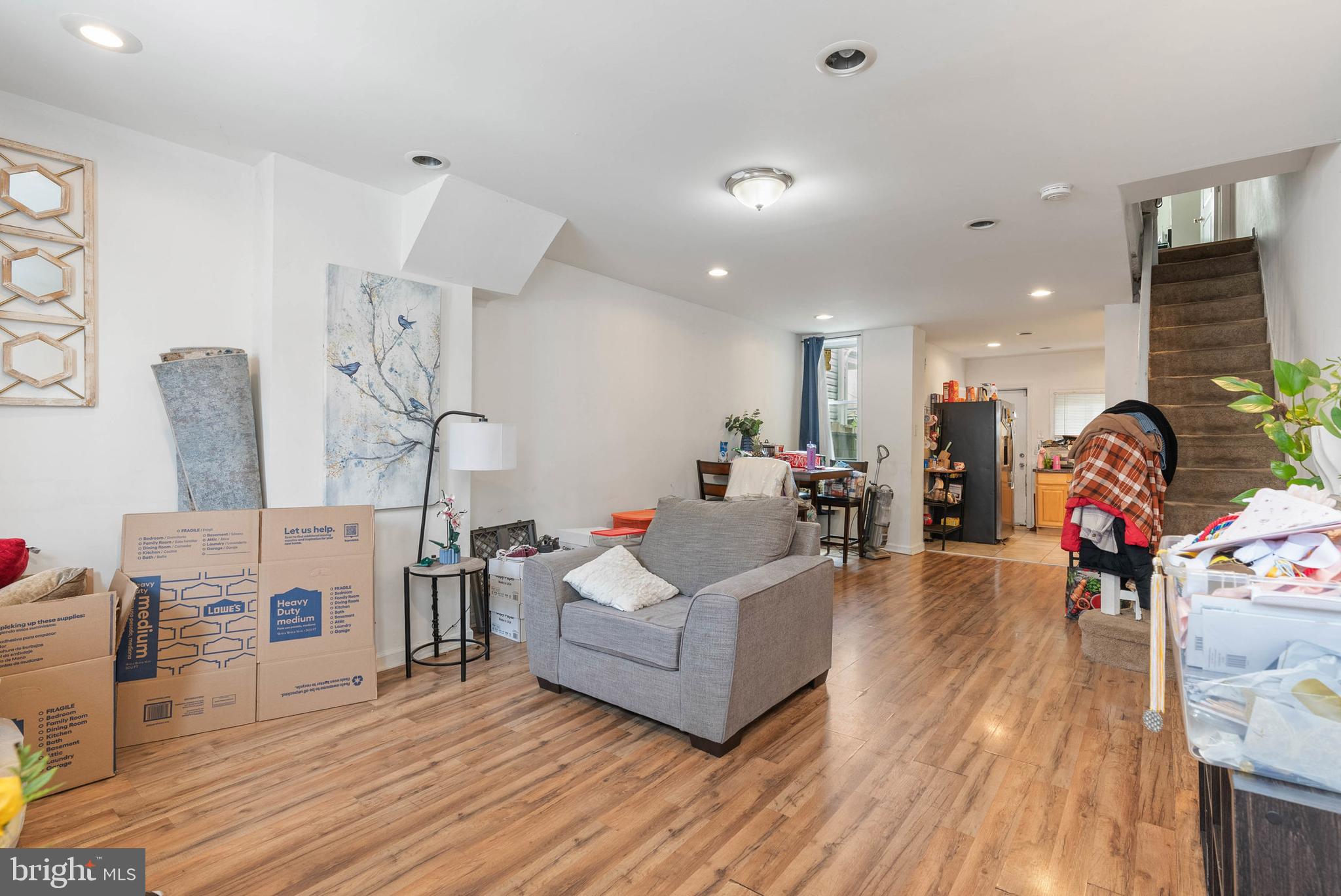 POINT BREEZE - Residential