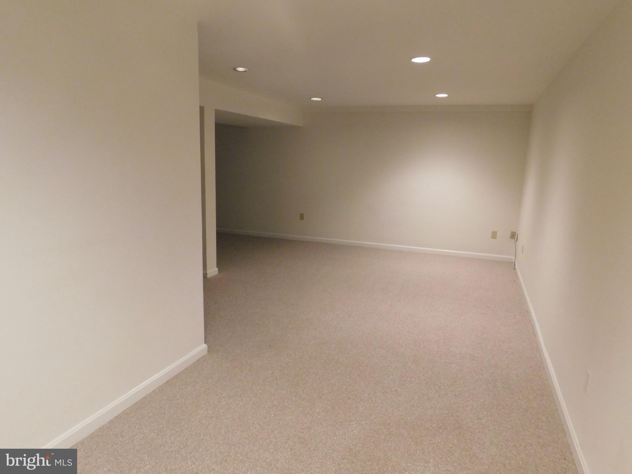 SPRING LAKE FARM - Residential Lease