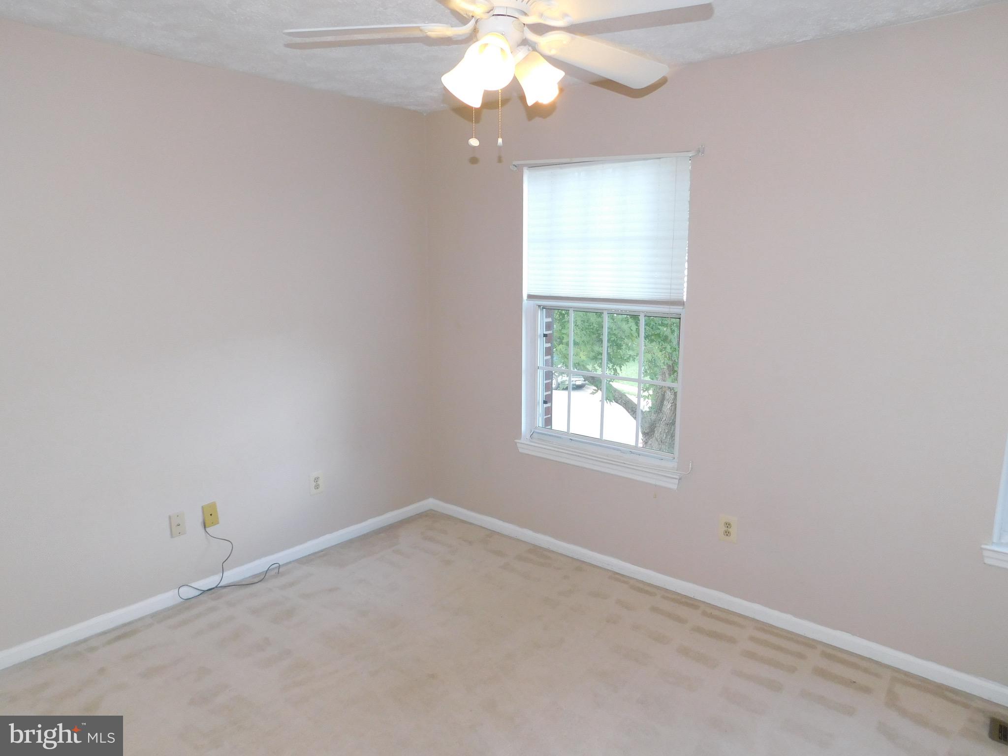 SPRING LAKE FARM - Residential Lease