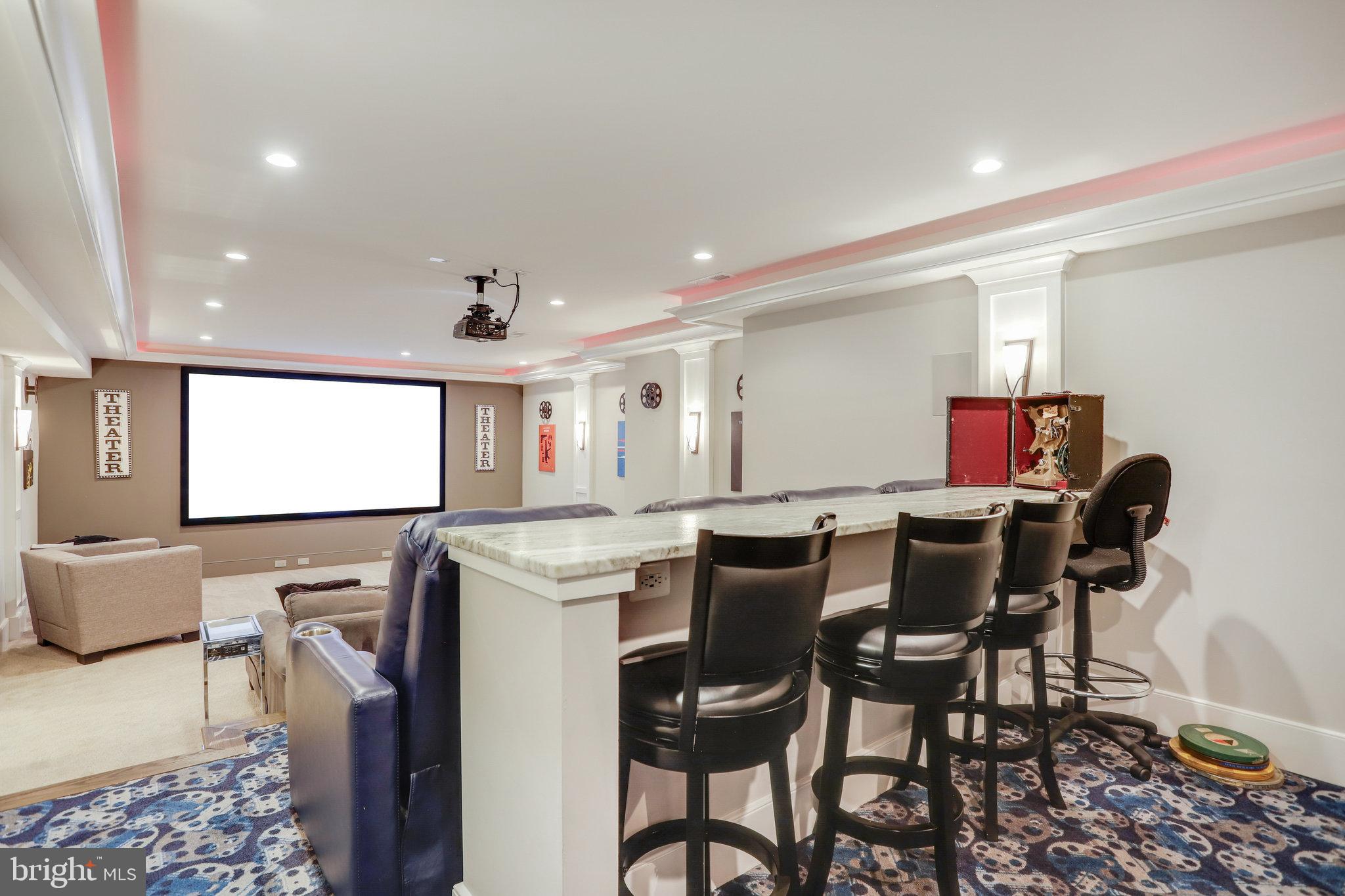 DUNN LORING WOODS - Residential