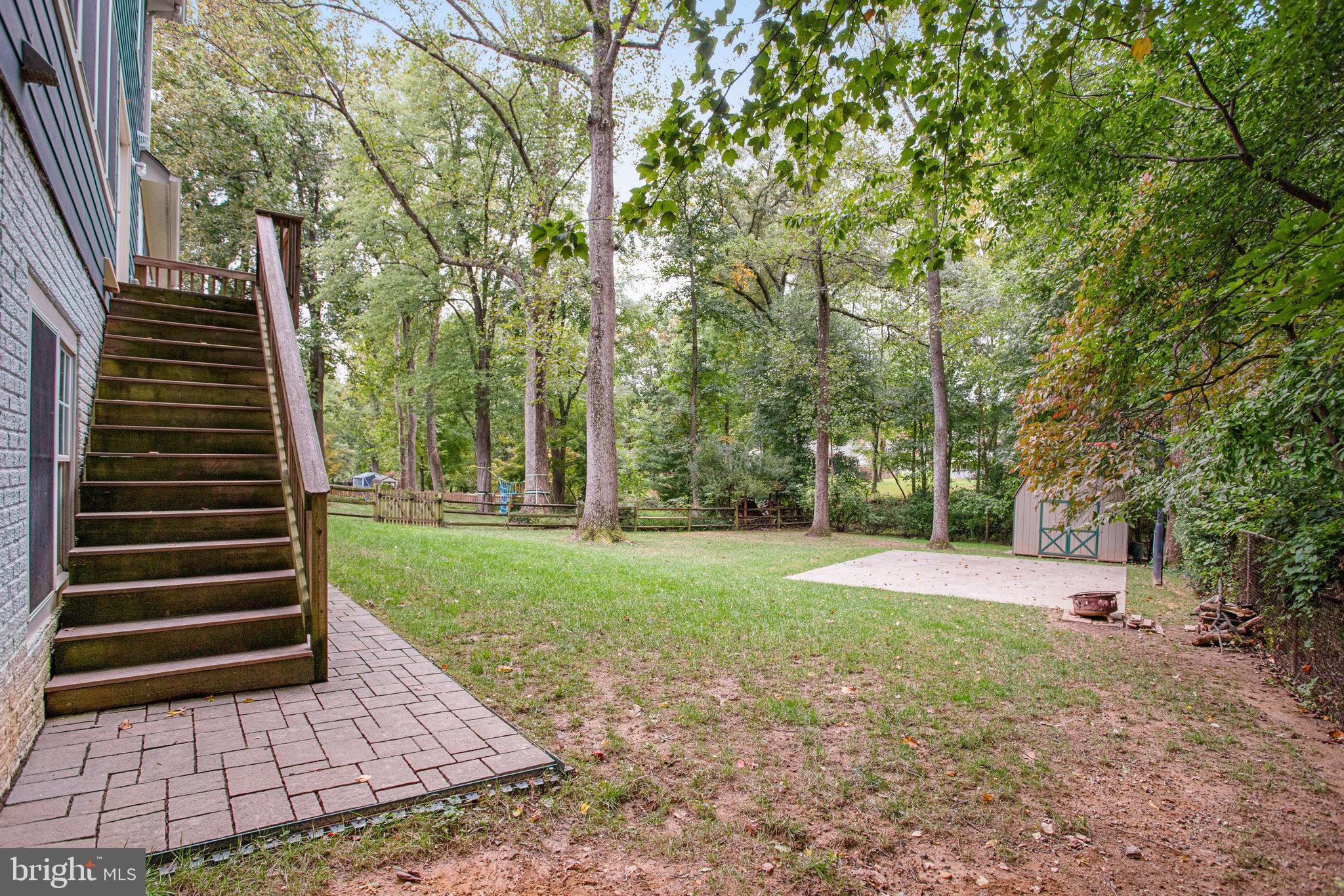 DUNN LORING WOODS - Residential