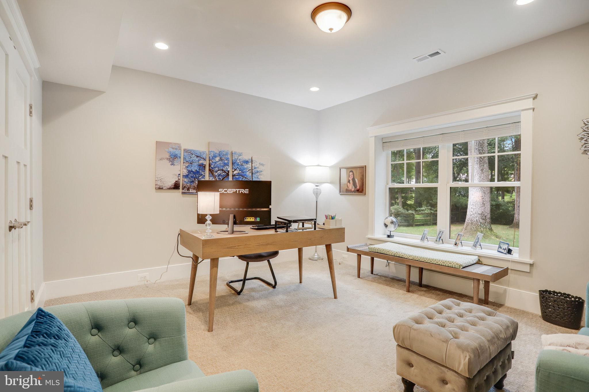 DUNN LORING WOODS - Residential