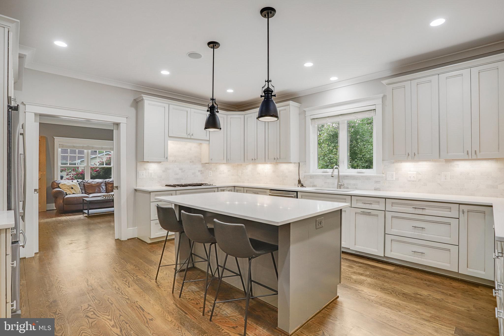 DUNN LORING WOODS - Residential