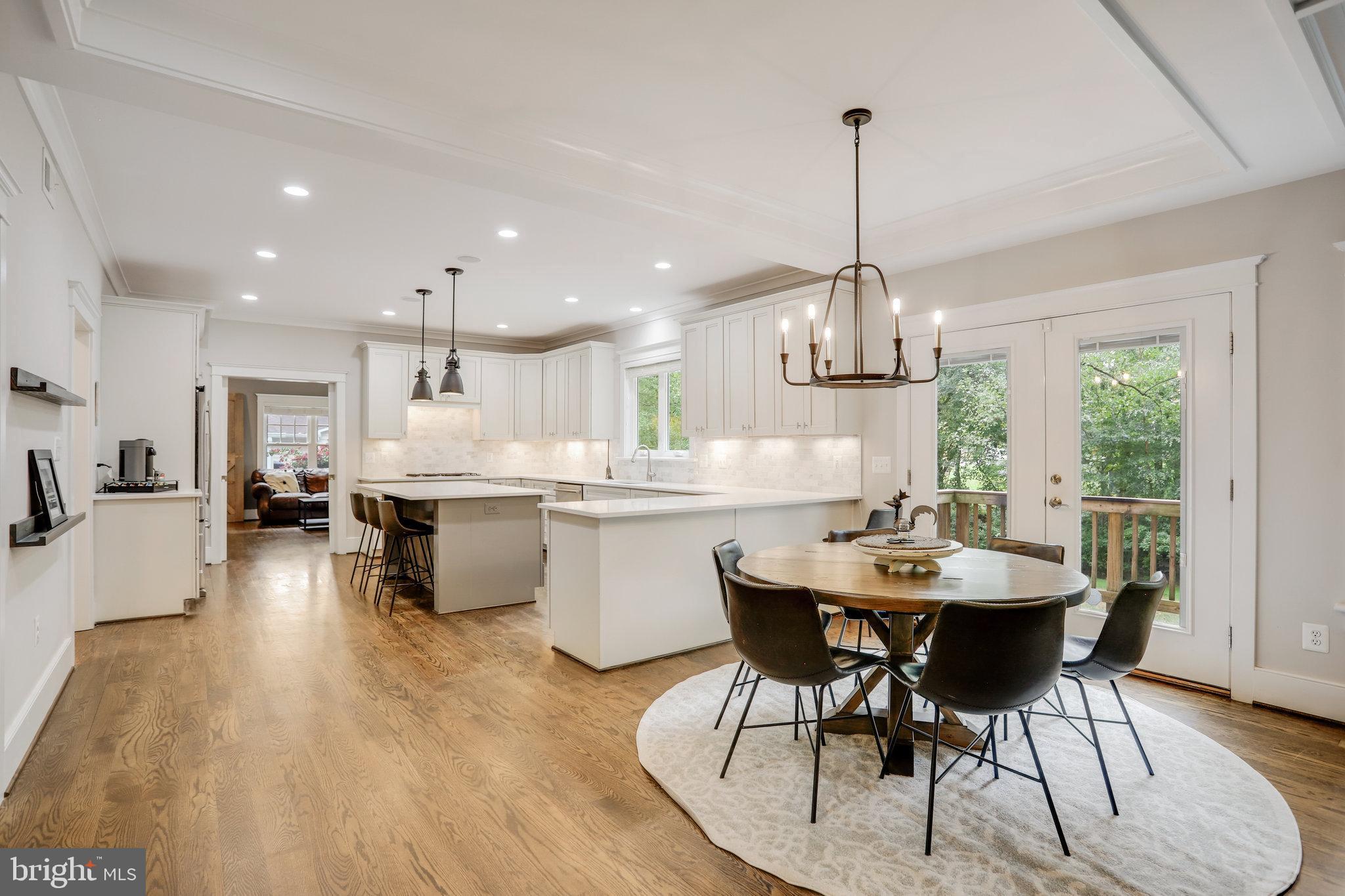 DUNN LORING WOODS - Residential