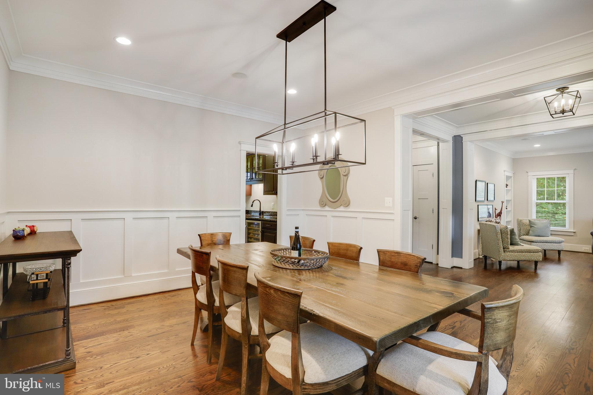 DUNN LORING WOODS - Residential