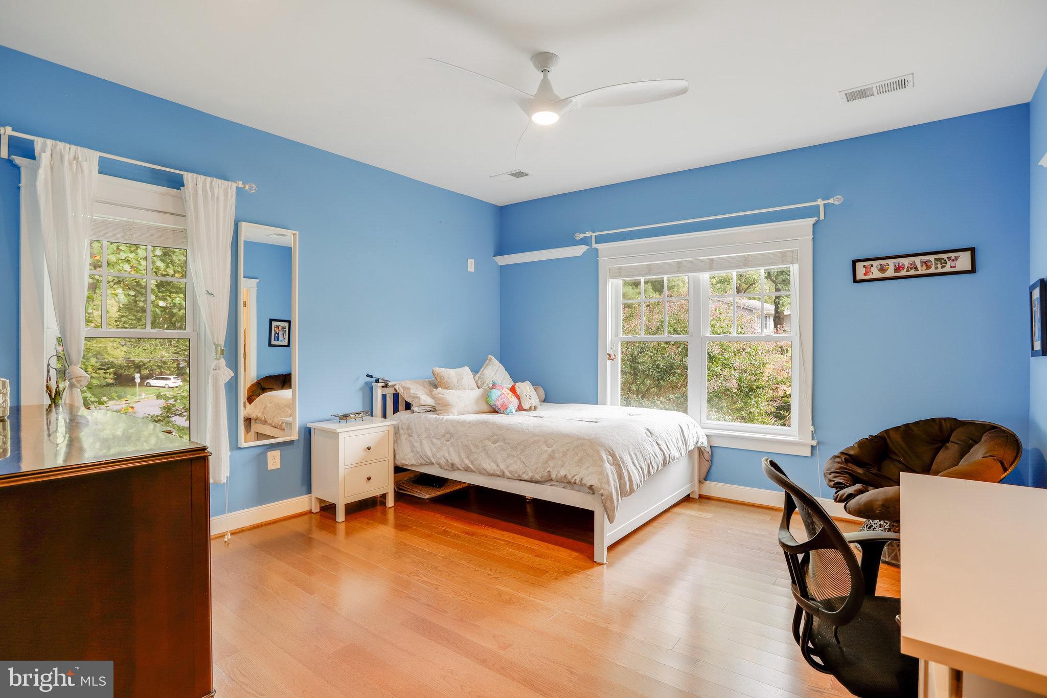 DUNN LORING WOODS - Residential